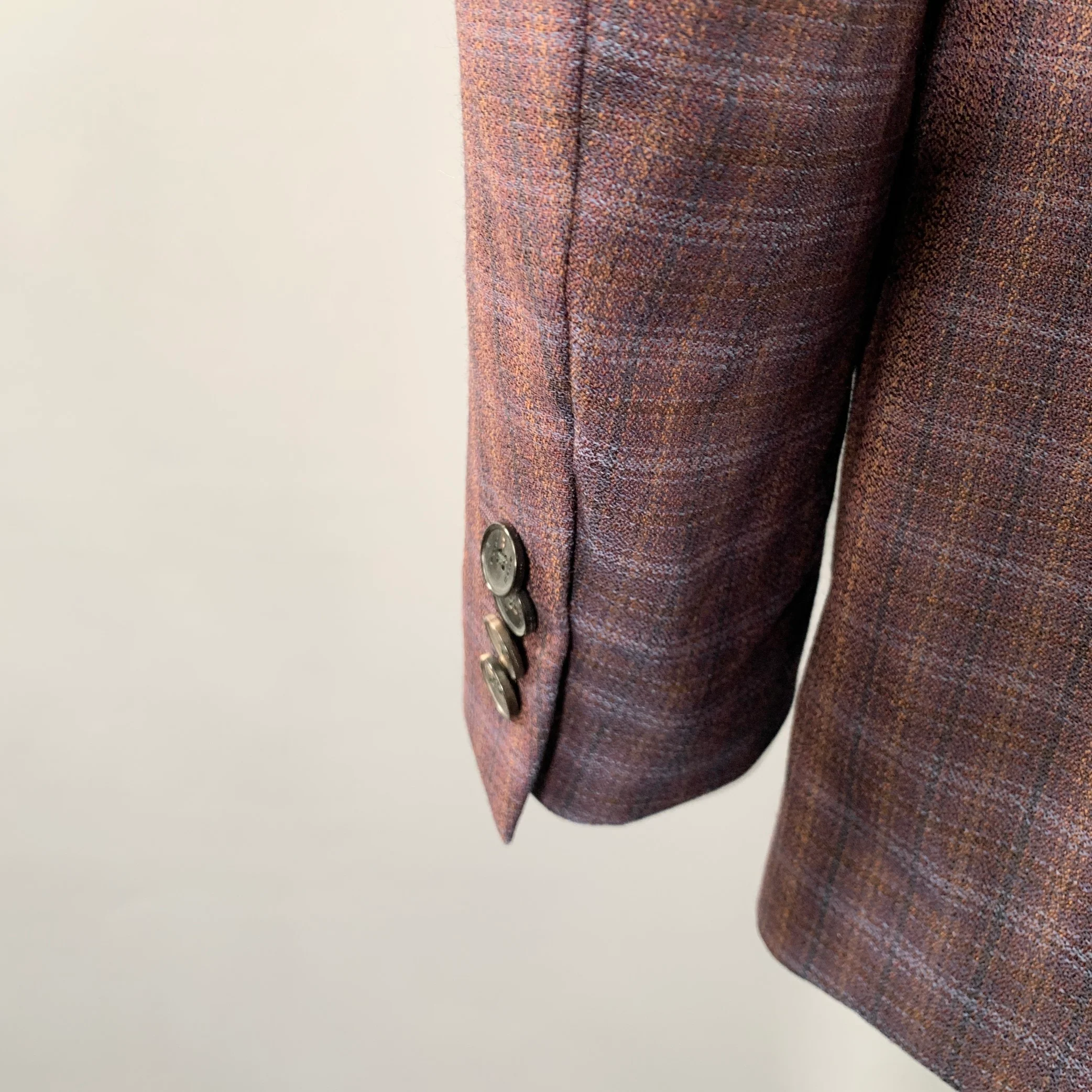 ETRO Size 48 Burgundy Black Gold Plaid Wool Notch Lapel Suit - Image 6