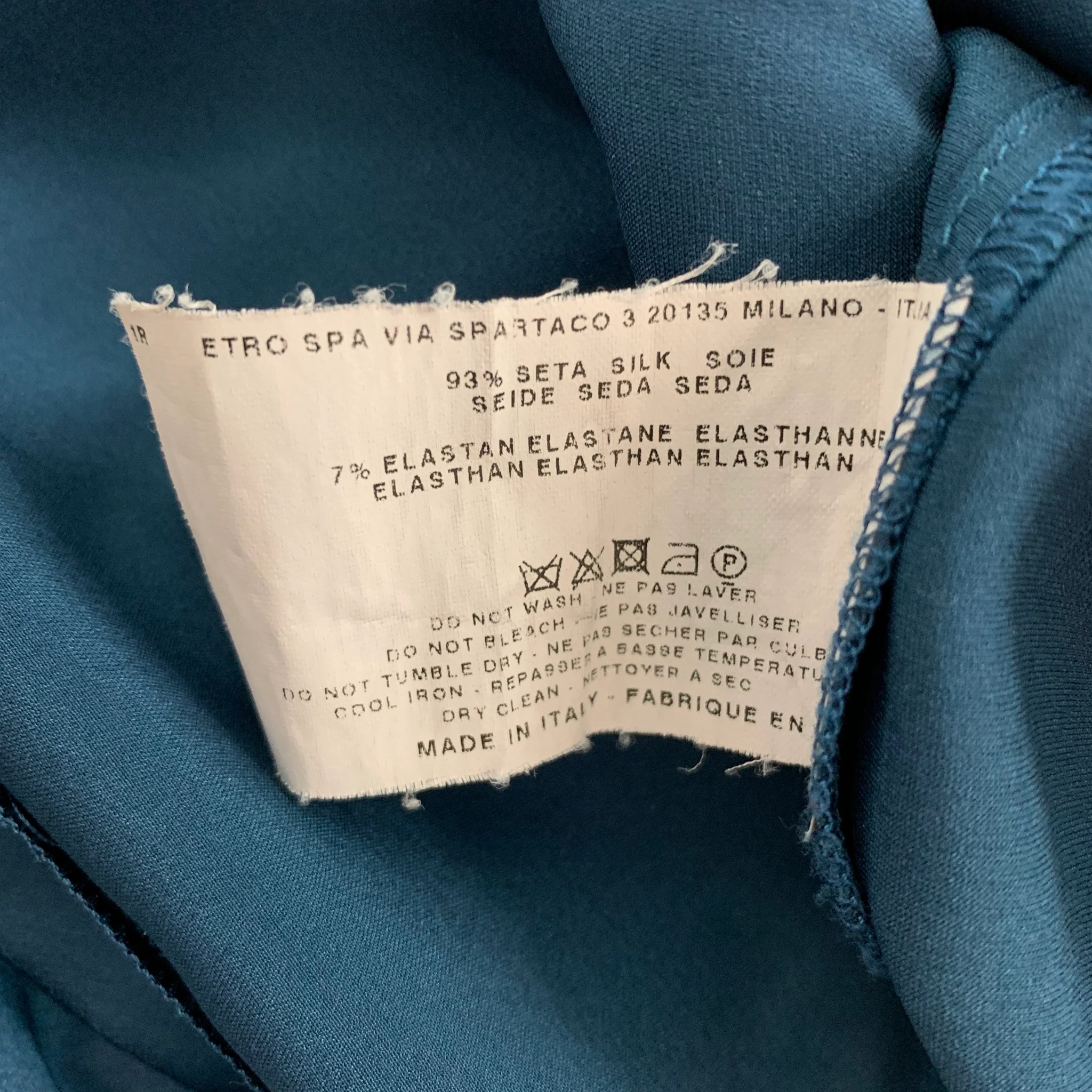 ETRO Size 8 Blue Silk V-Neck Casual Top - Image 4