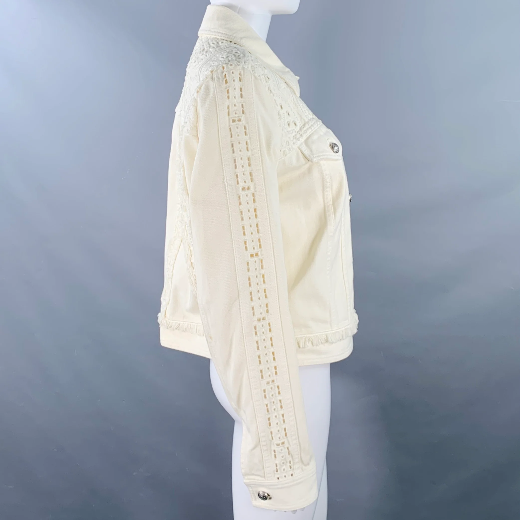 ETRO Size M Cream Eyelet Denim Fringe Trucker Jacket Blazer - Image 3