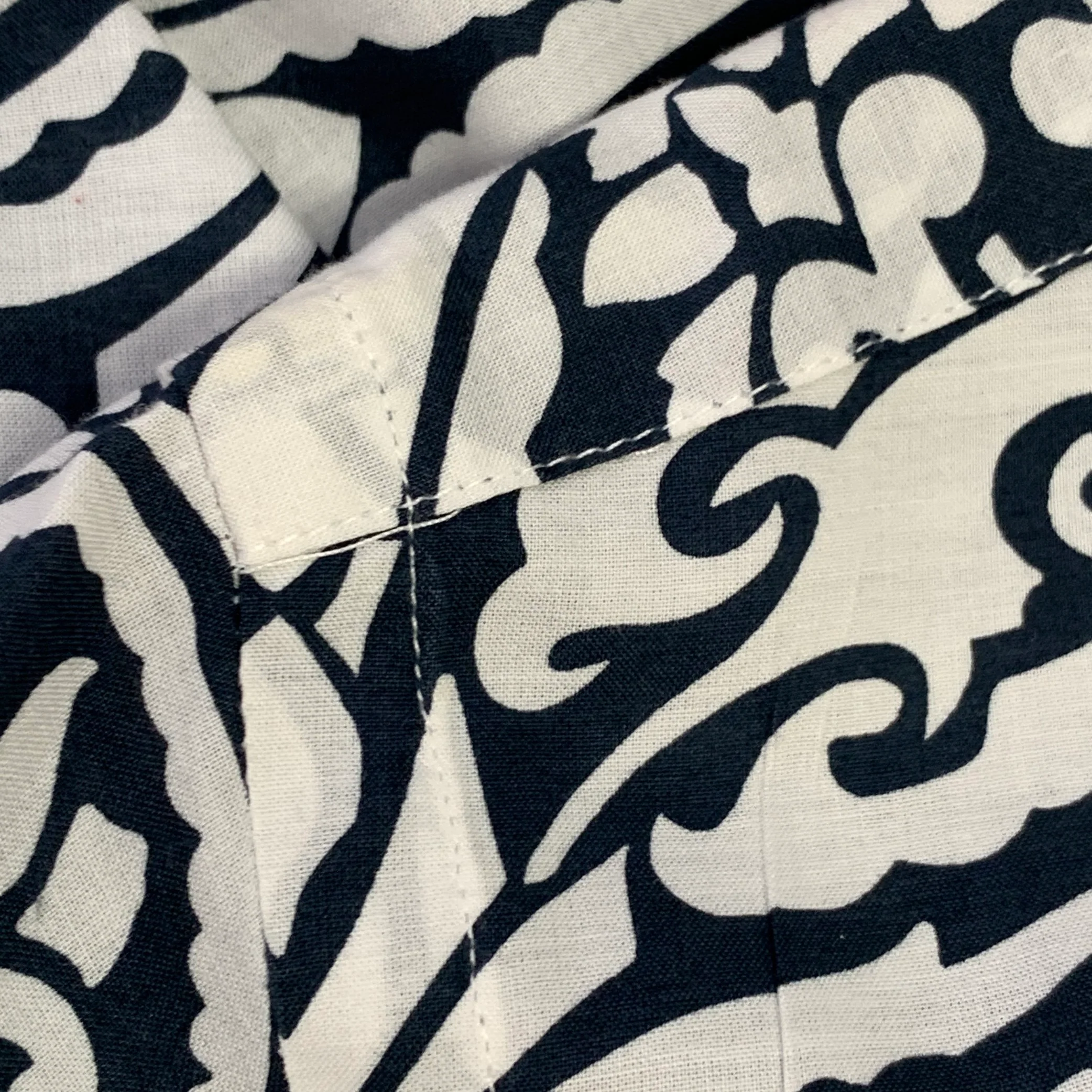 ETRO Size XXL White Navy Tapestry Cotton Long Sleeve Shirt - Image 6
