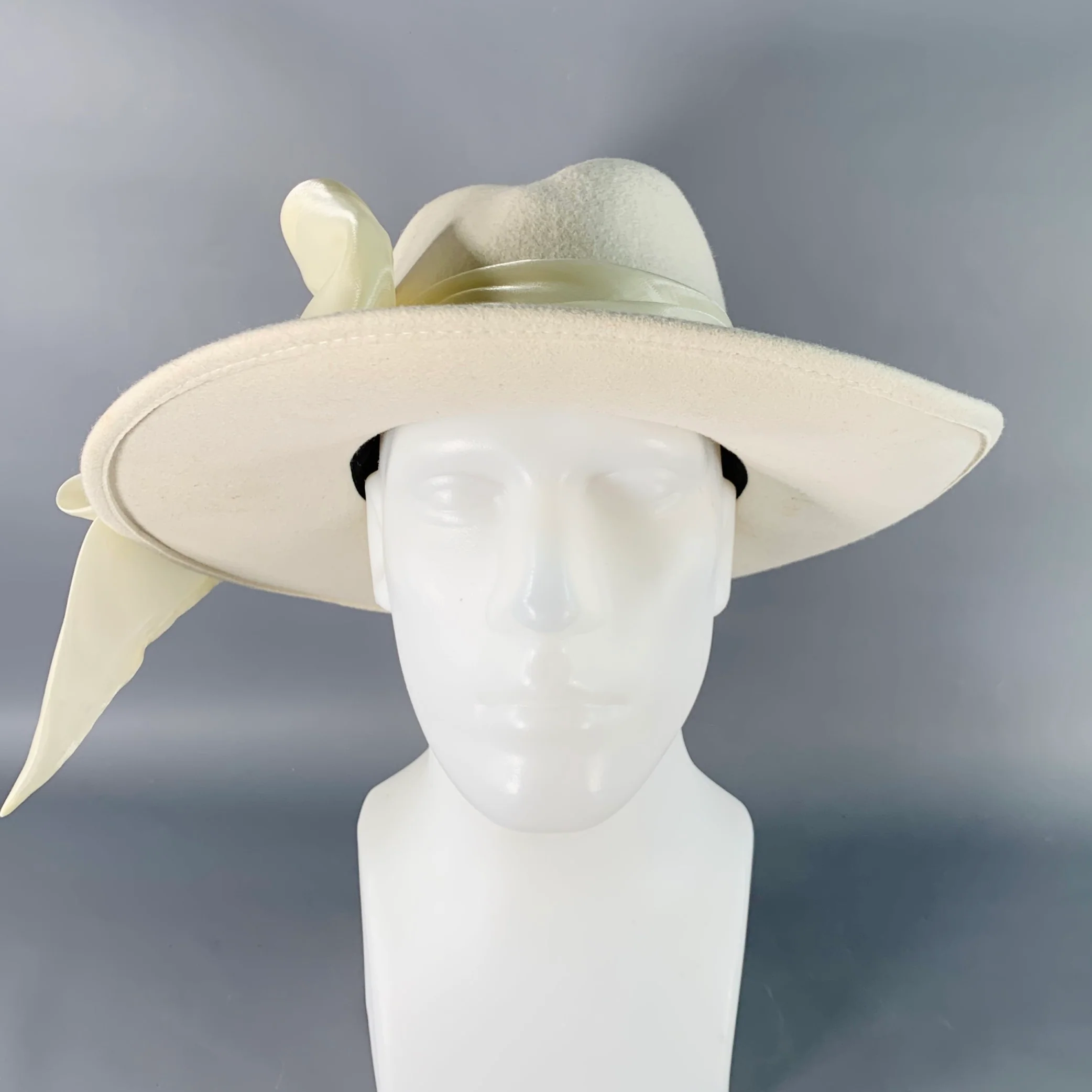 EUGENIA KIM One Size White Wool Felt Bow Trim Fedora Hat - Image 4