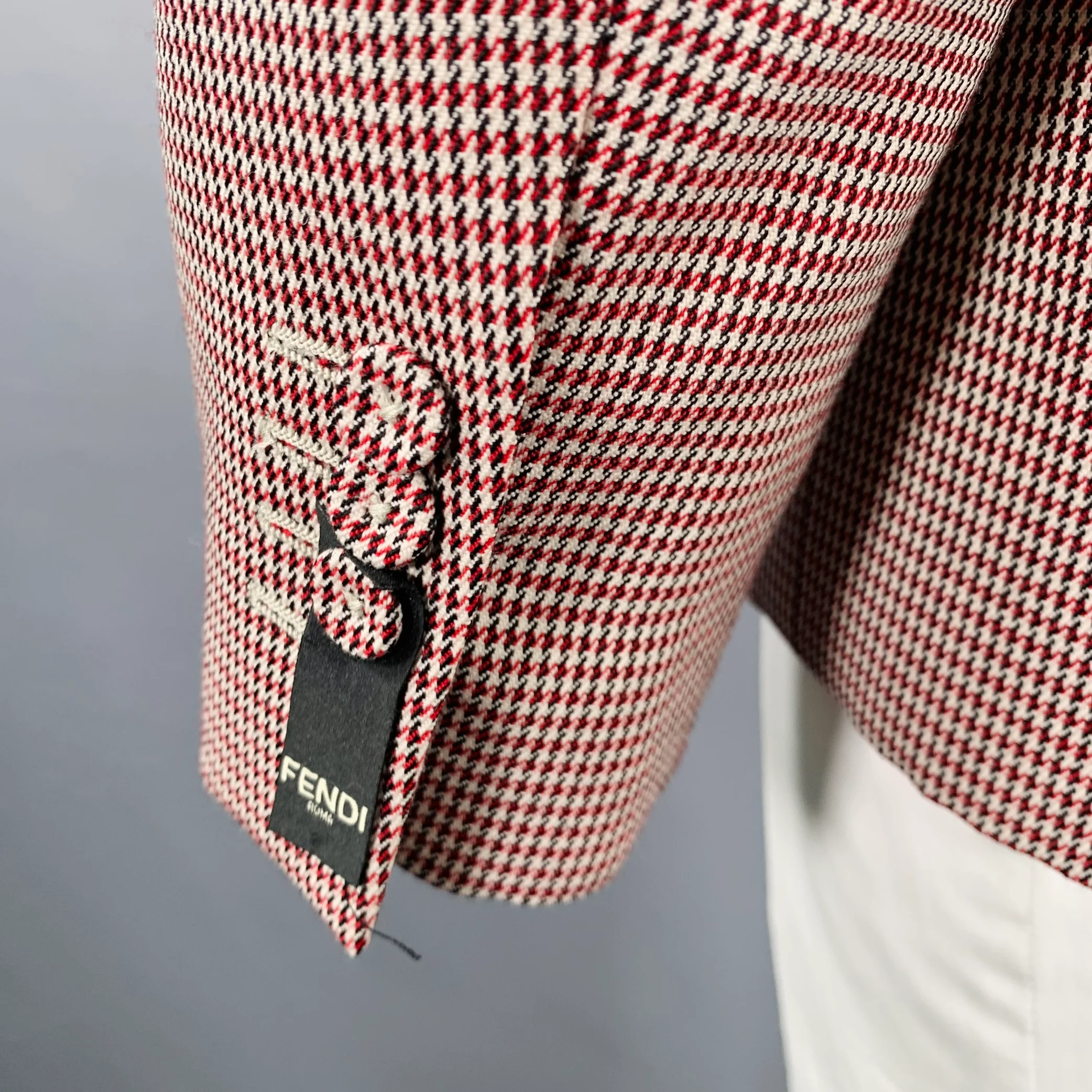 FENDI Size 42 Red White Houndstooth Wool Blend Sport Coat - Image 5