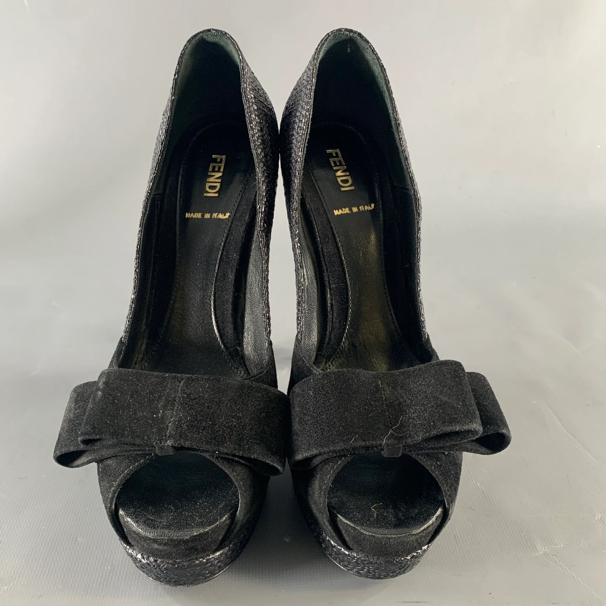 FENDI Size 8.5 Black Raffia Woven Platform Pumps - Image 4