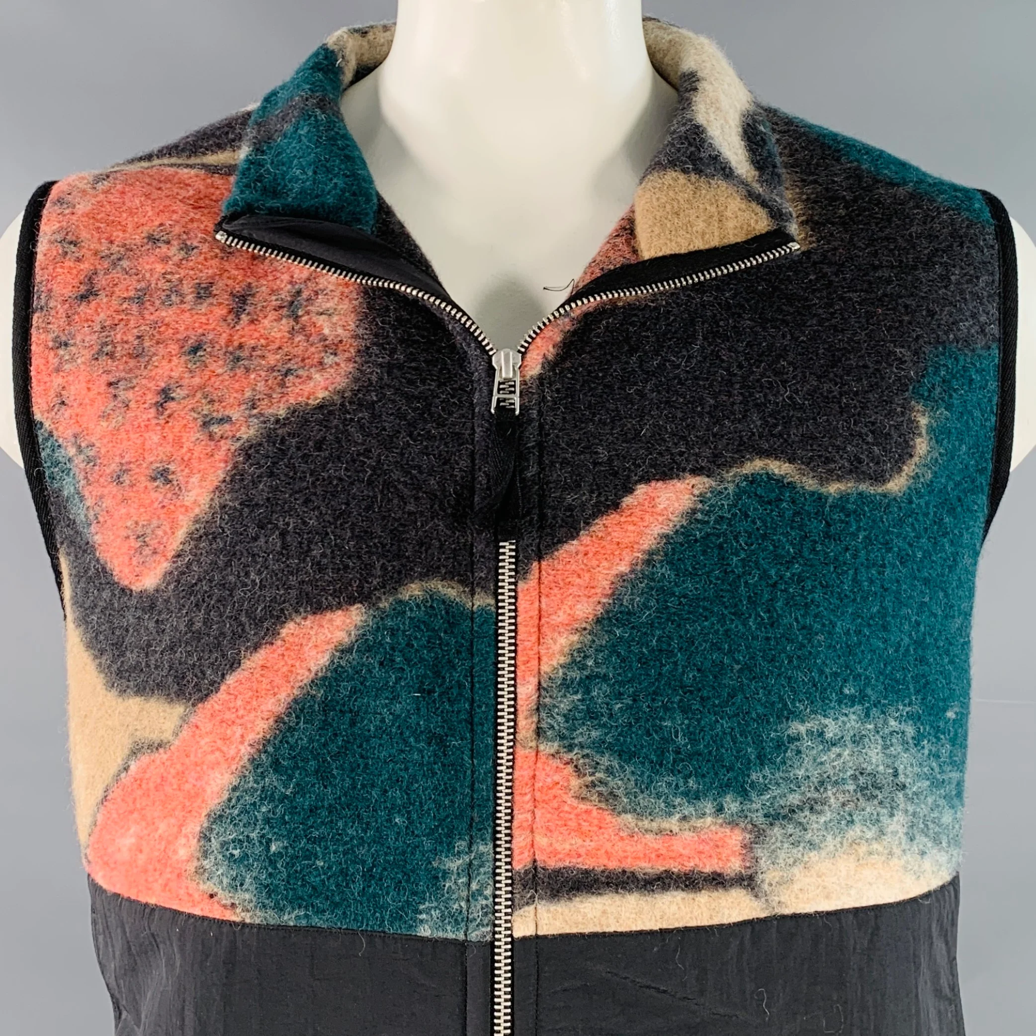 FOLK x TOM HAMMICK Winter 2023 Size XL Black Multi Color Abstract Wool Blend Fleece Vest - Image 2
