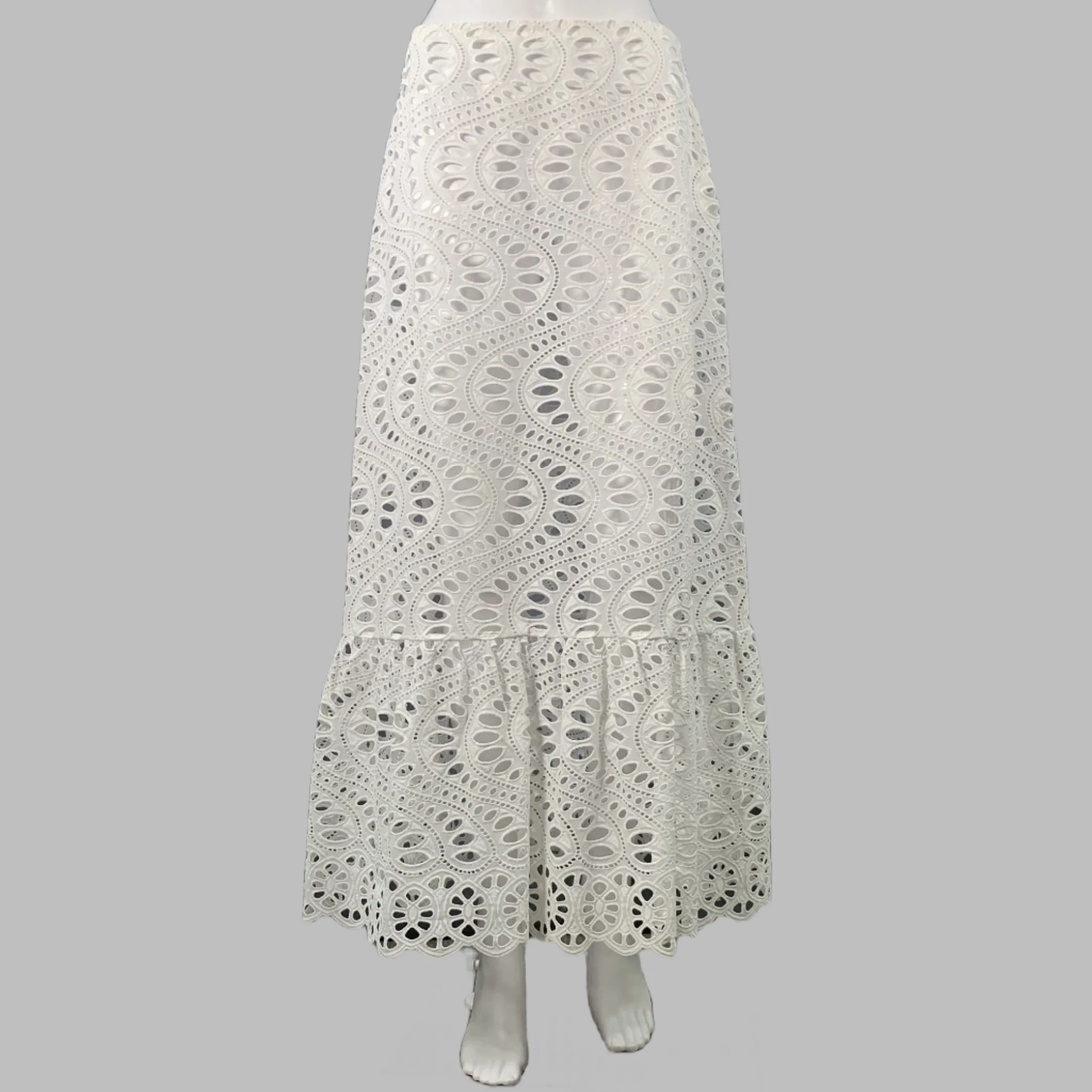 GIAMBATTISTA VALLI Size M Black Eyelet Crop Top Skirt Set - Image 3