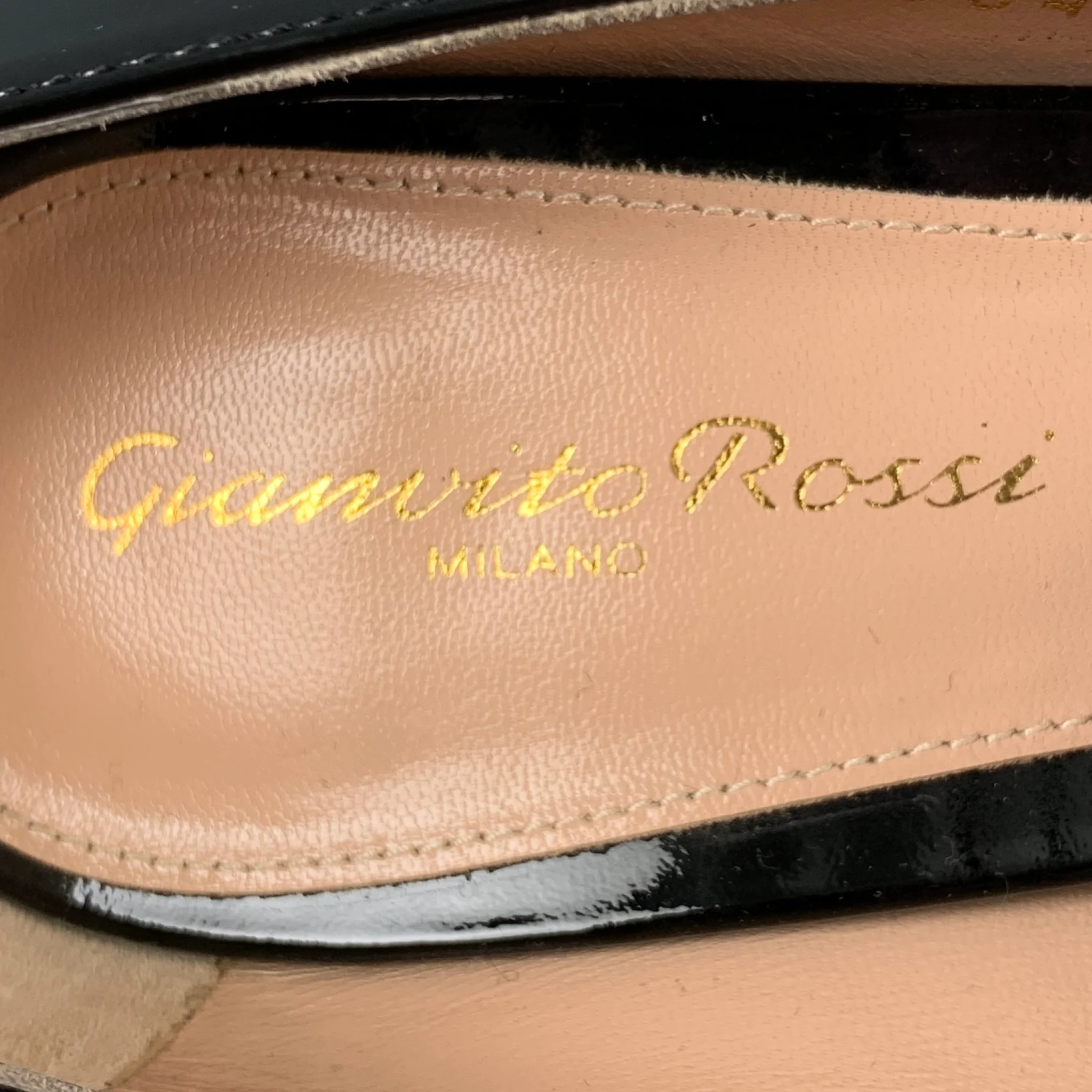 GIANVITO ROSSI Size 7.5 Black Patent Leather Classic Pumps - Image 7