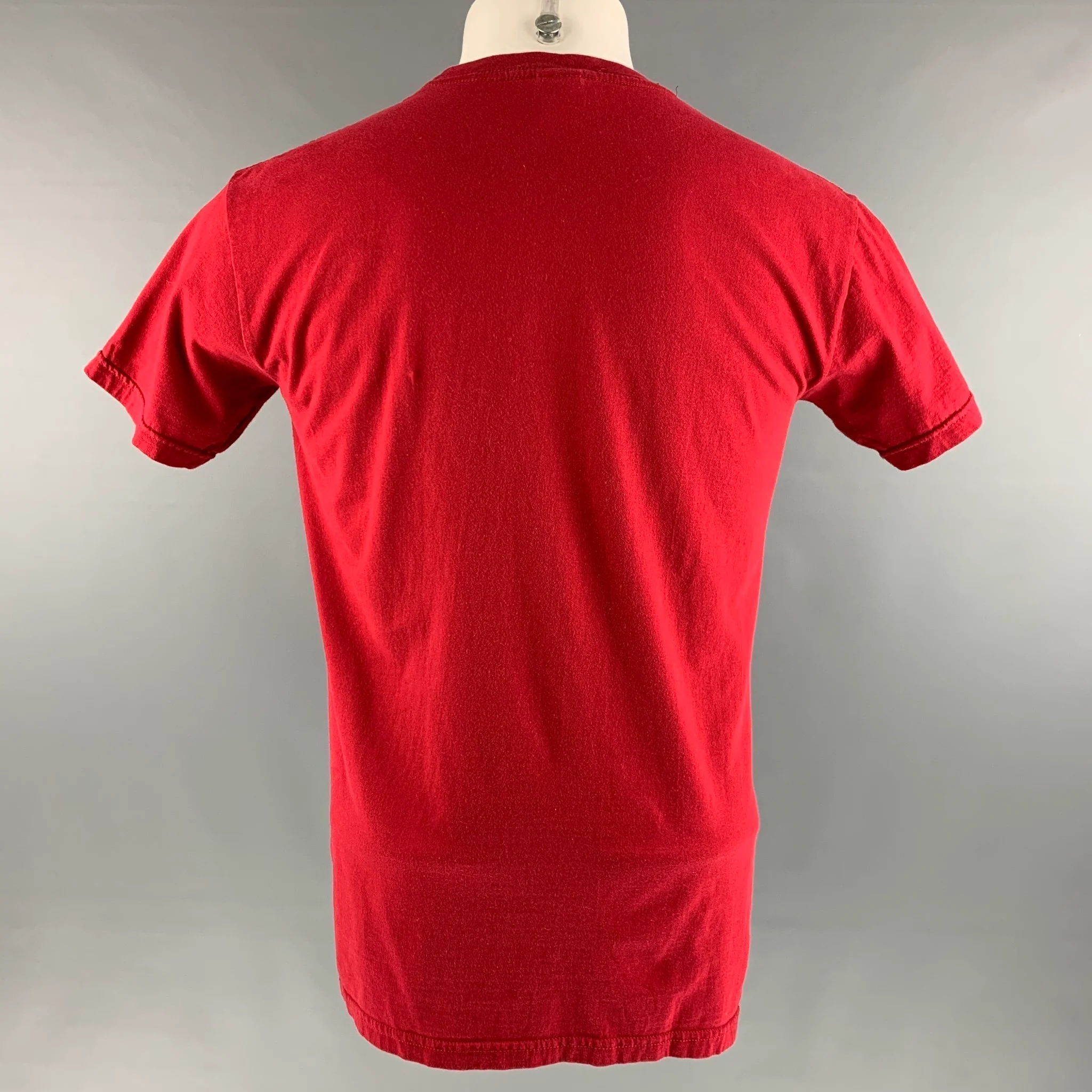 GILDAN Size M Red Orange Graphic Cotton Short Sleeve T-shirt - Image 3