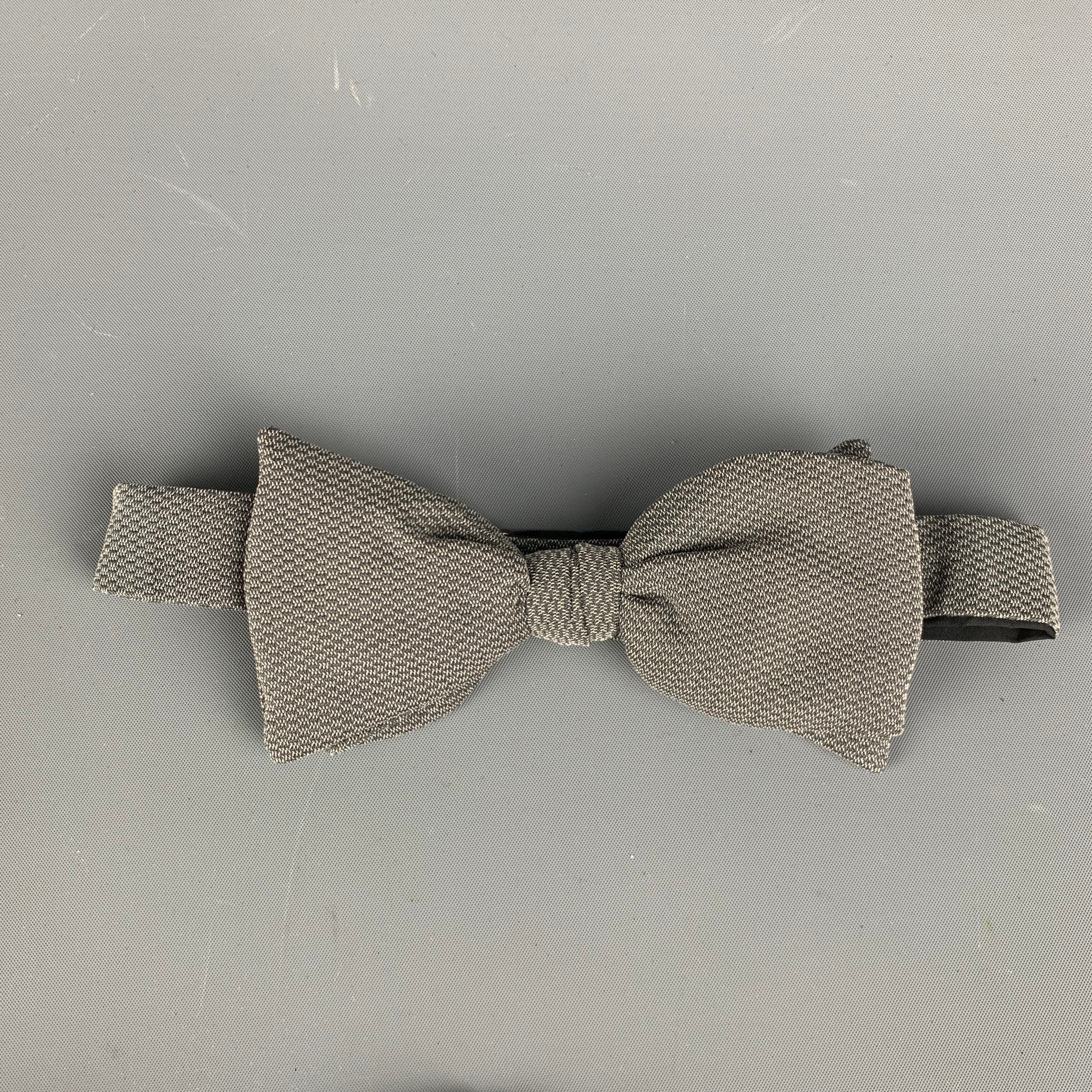 GIORGIO ARMANI Grey Blue Nailhead Silk Cummerbund Bow Tie Set - Image 3