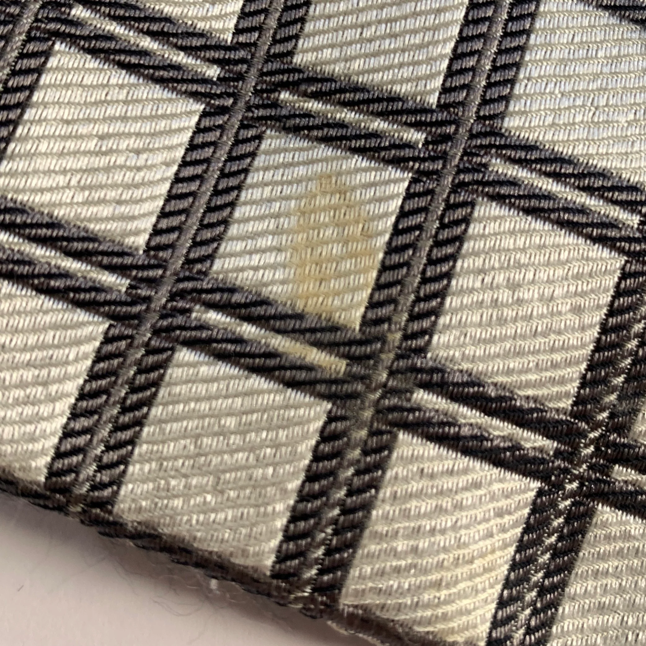GIORGIO ARMANI Silver Grey Plaid Silk Tie - Image 6