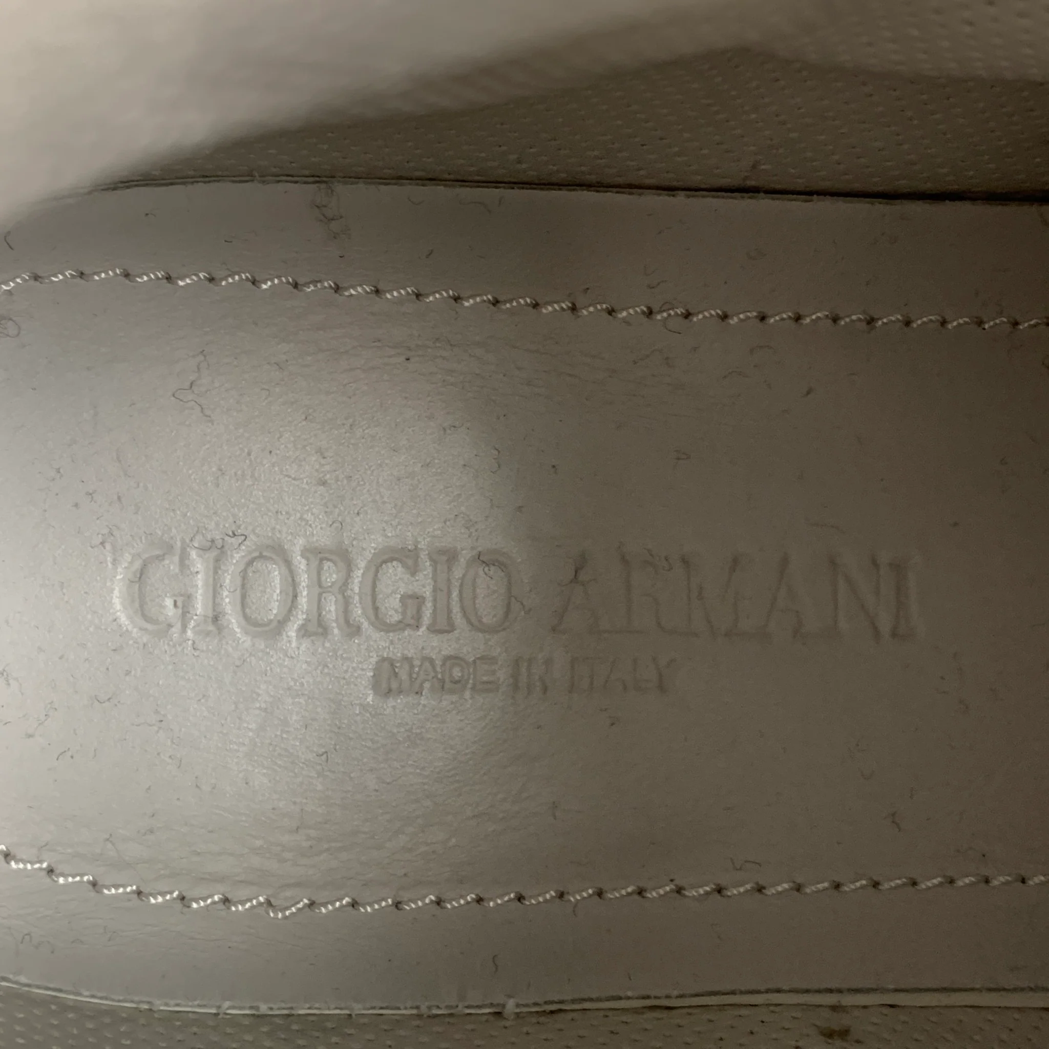 GIORGIO ARMANI Size 10 Black Alligator Embossed Leather High Top Sneakers - Image 7