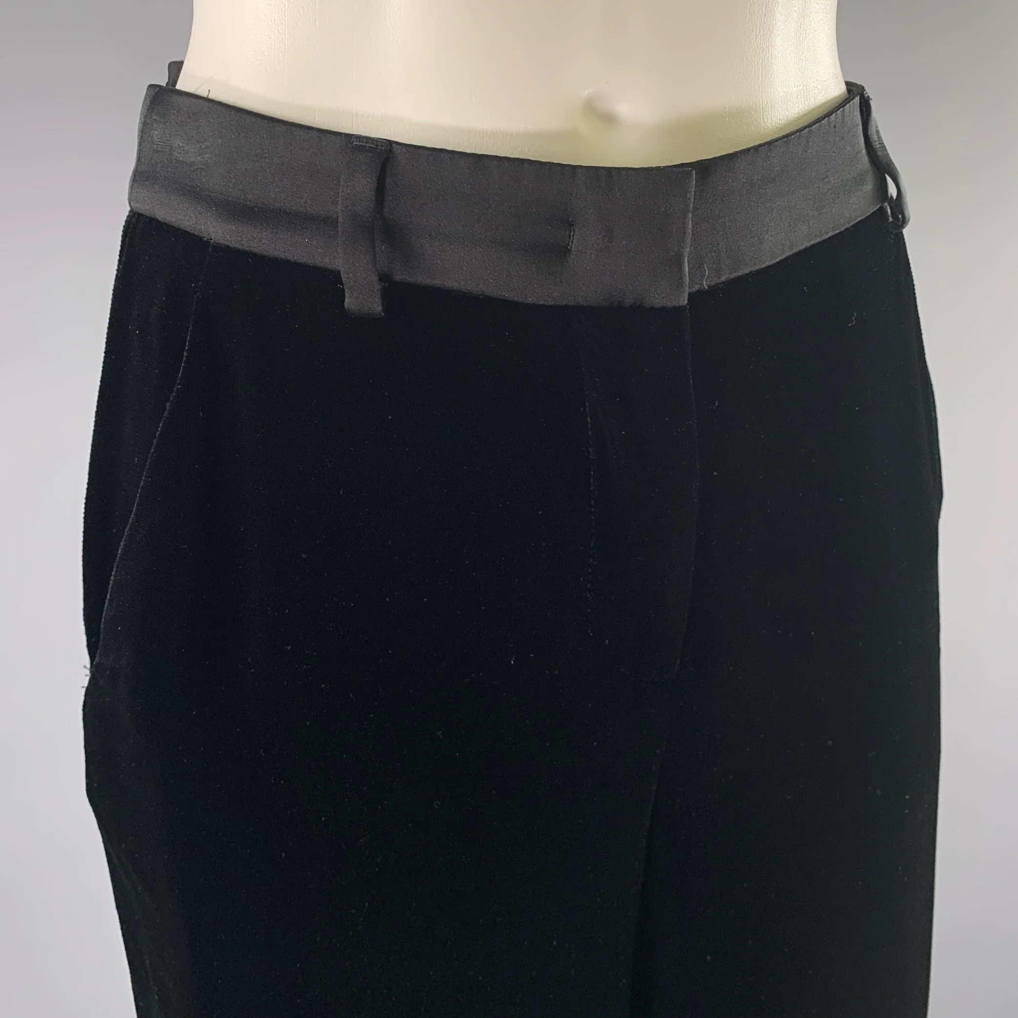 GIORGIO ARMANI Size 30 Black Velvet Wide Leg Dress Pants - Image 2