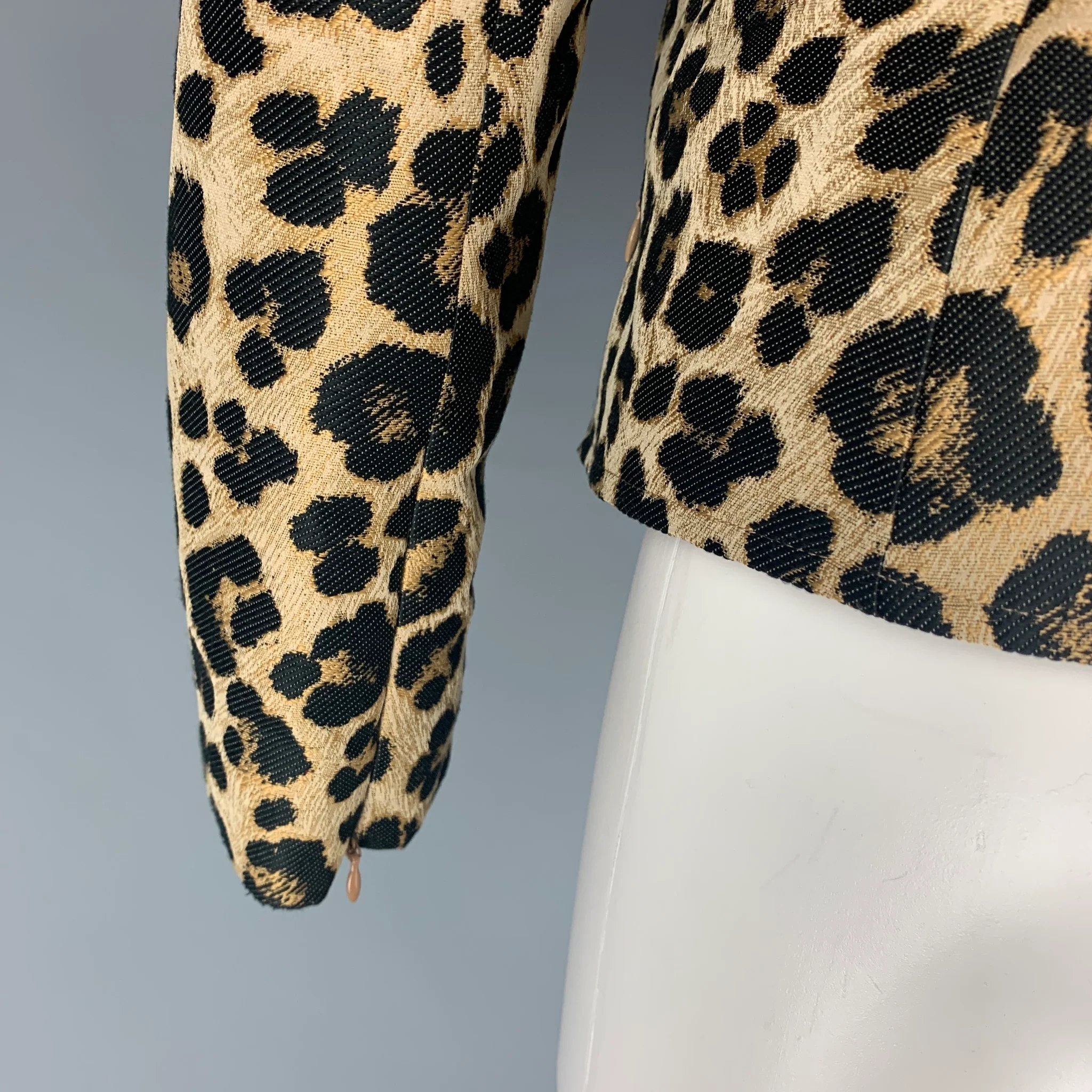 GIORGIO ARMANI Size 6 Tan Black Polyester Animal Print Jacquard Zip Up Jacket - Image 4