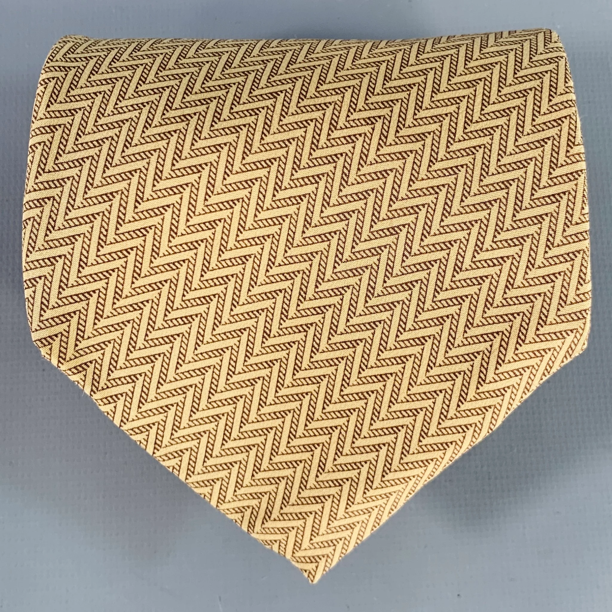 GIORGIO ARMANI Tan Brown Herringbone Silk Tie