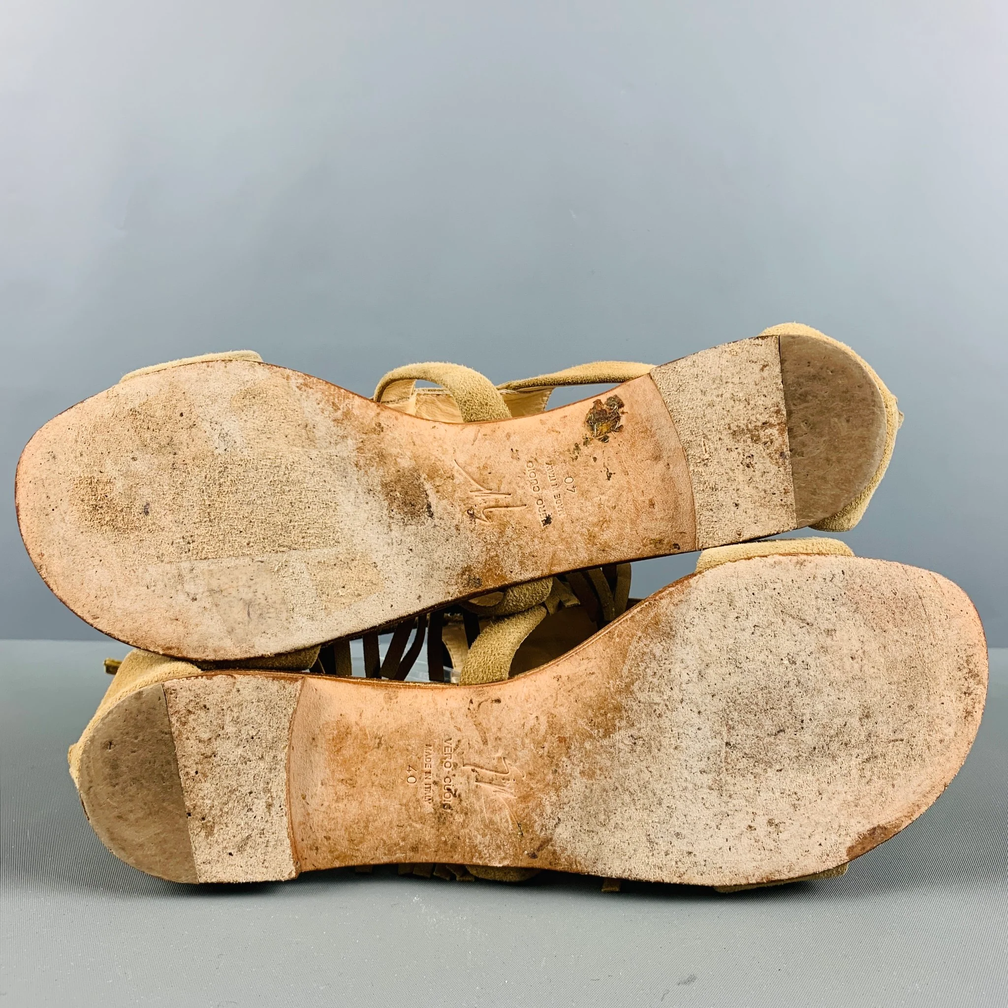 GIUSEPPE ZANOTTI Size 10 Beige Suede Studded Fringed Sandals - Image 6