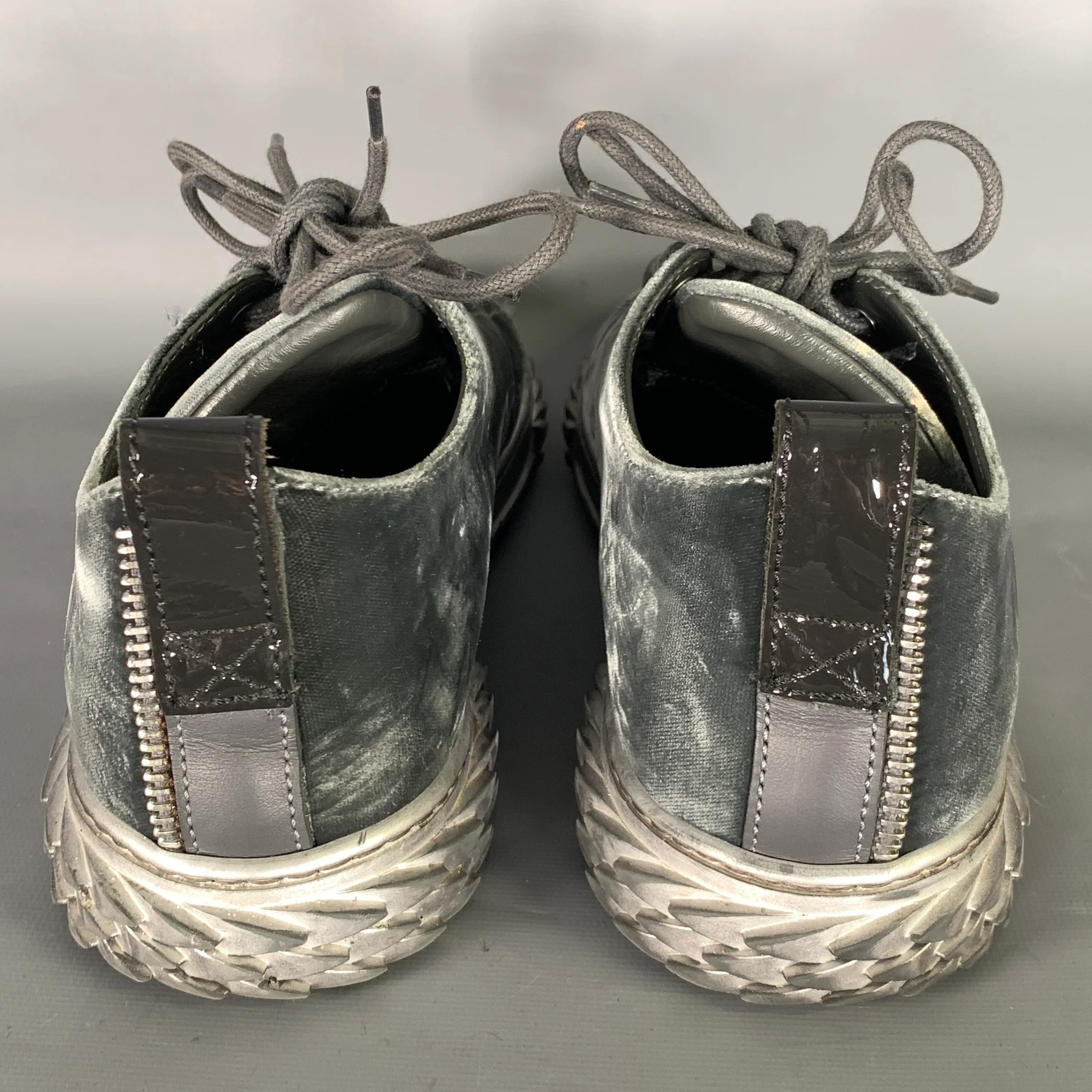 GIUSEPPE ZANOTTI Size 11 Charcoal Silver Velvet Low Top Sneakers - Image 3