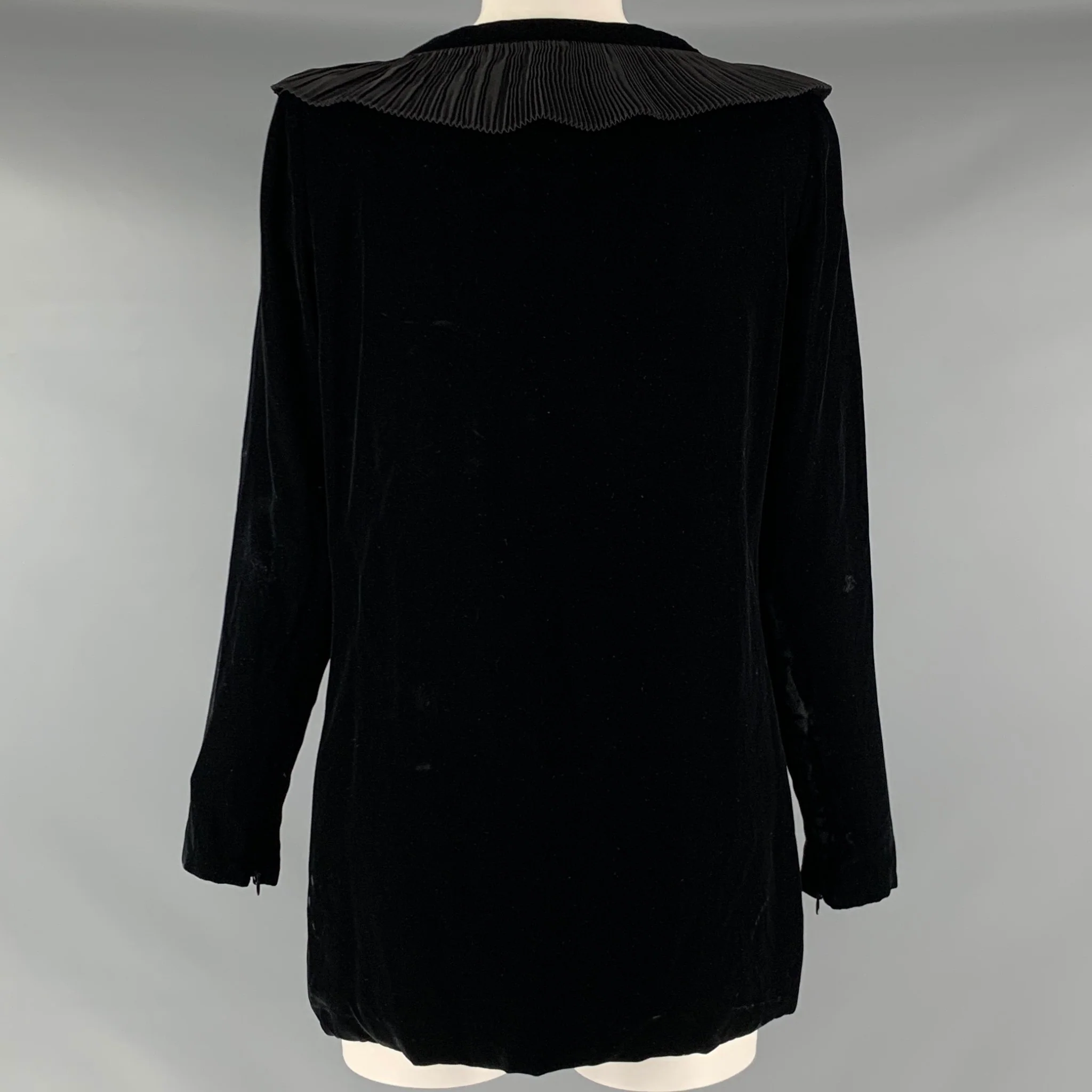 GIVENCHY Size 6 Black Viscose  Rayon Ruffled Long Sleeve Dress Top - Image 4