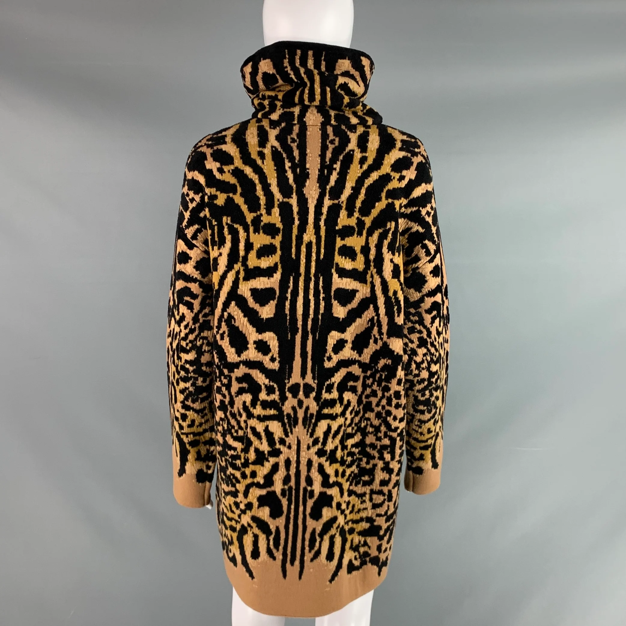 GIVENCHY Size XS Black Camel Wool Blend Leopard Turtleneck Sweater - Image 4