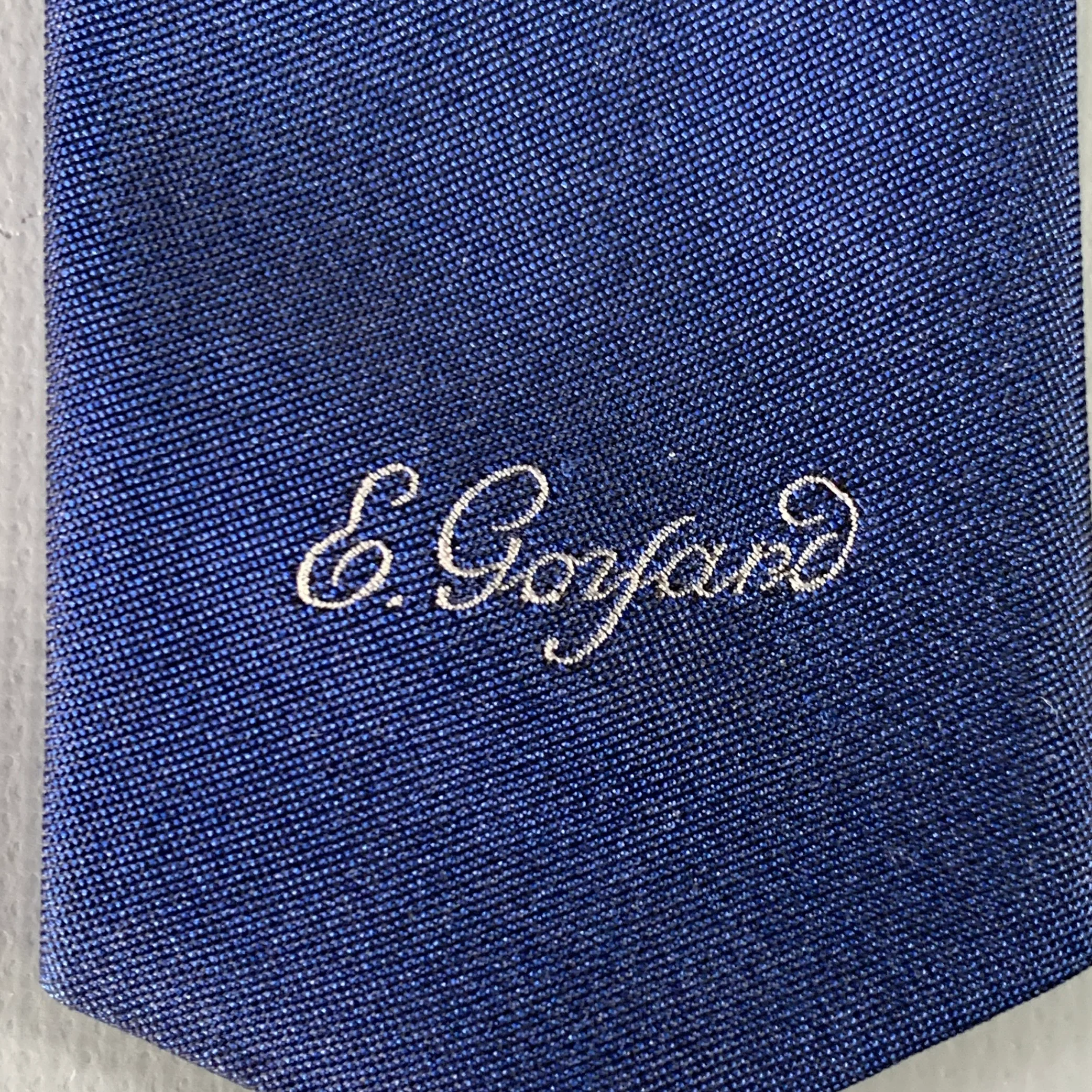 GOYARD Royal Blue Grey Windsor Embroidered Silk Tie - Image 3
