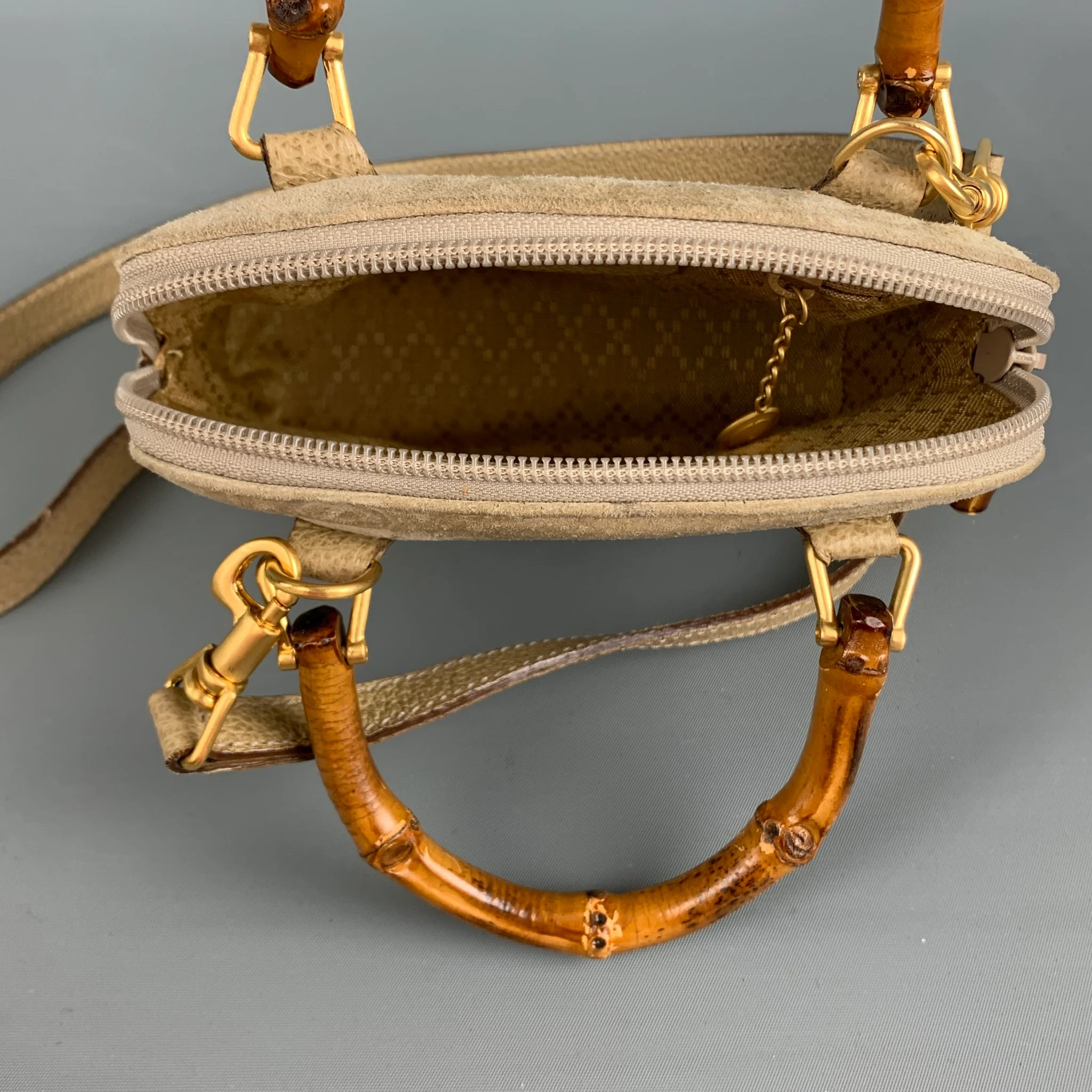 GUCCI Vintage Beige Suede Leather Mini Handbag - Image 4