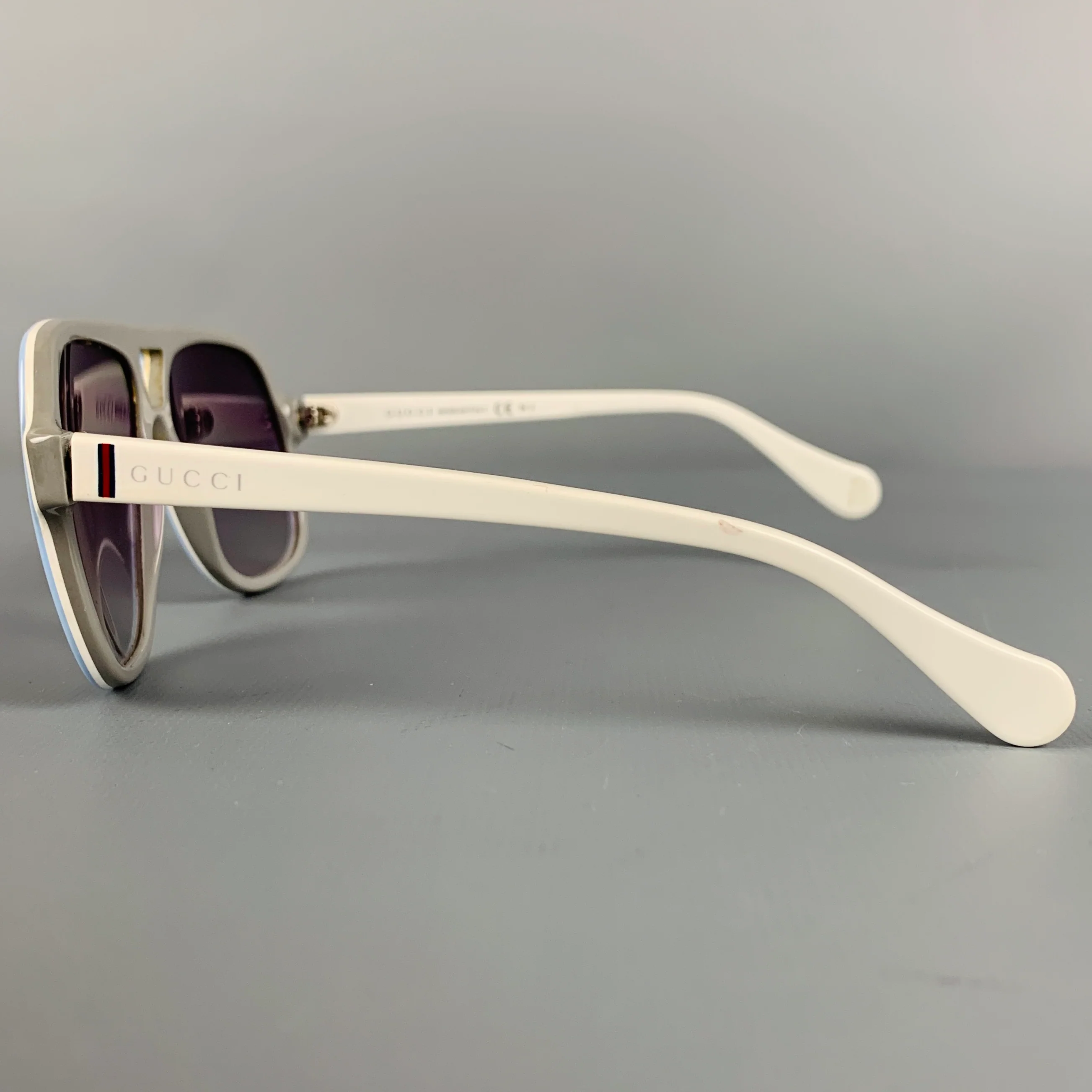 GUCCI Blue White Acetate Sunglasses - Image 4