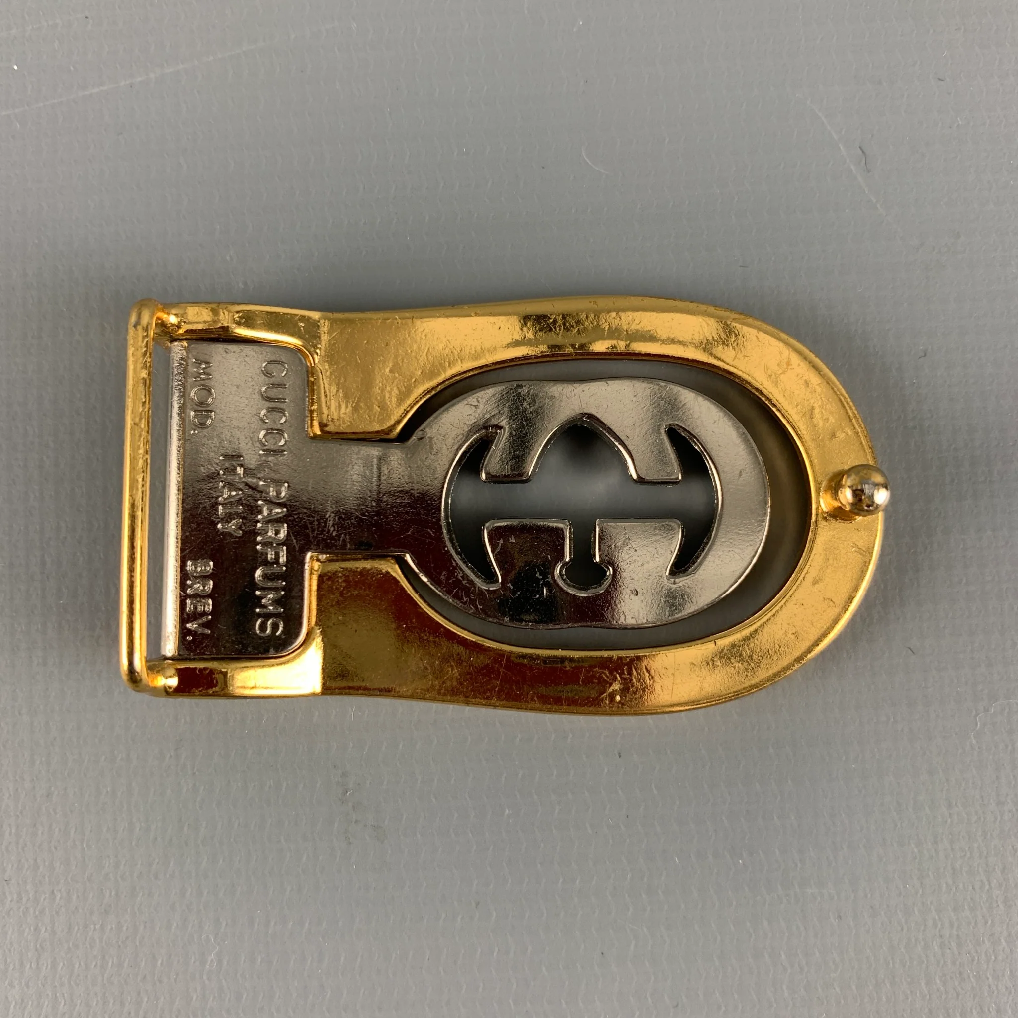 GUCCI Gold Silver Monogram Metal Belt Buckle - Image 2