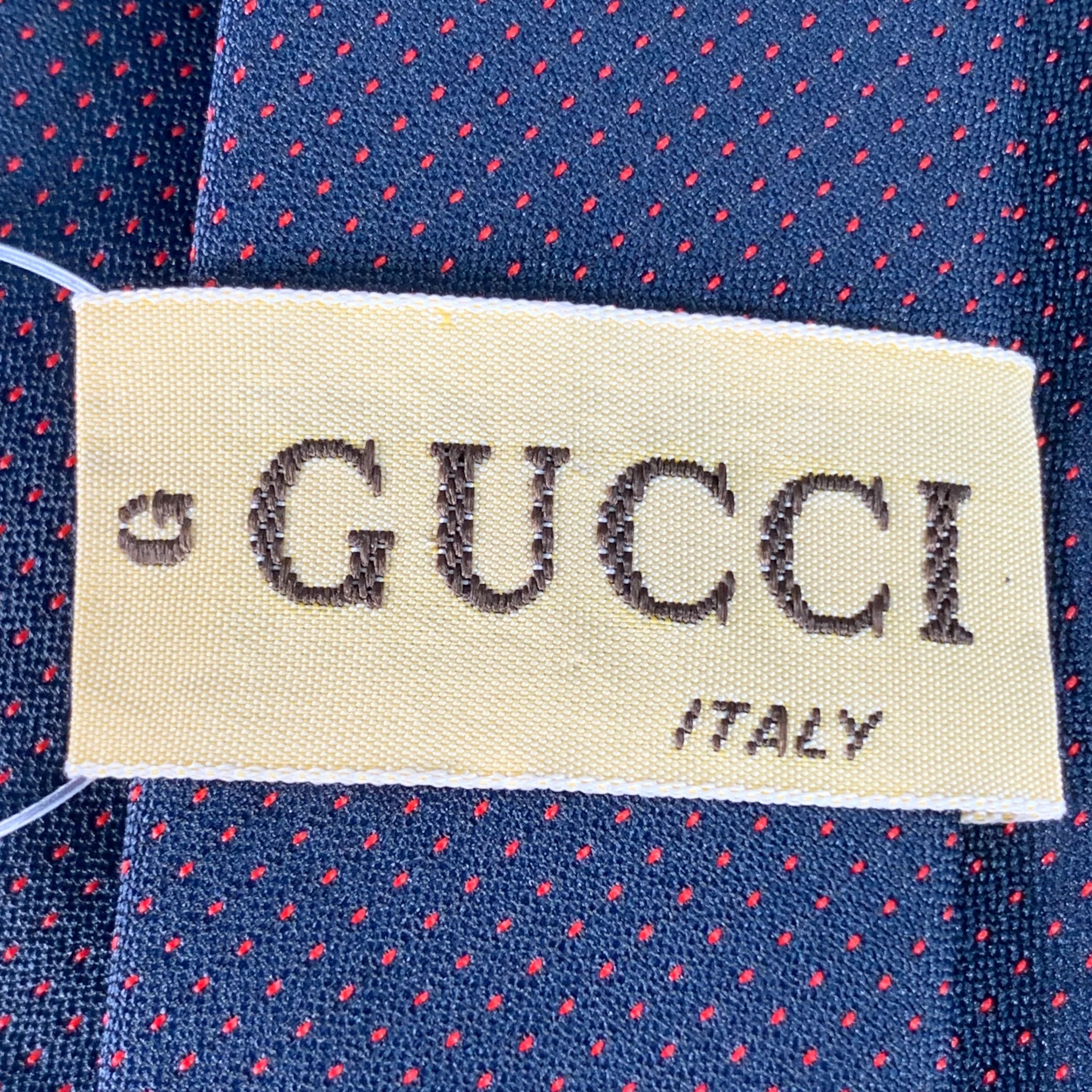 GUCCI Navy Red Dots Silk Skinny Tie - Image 4