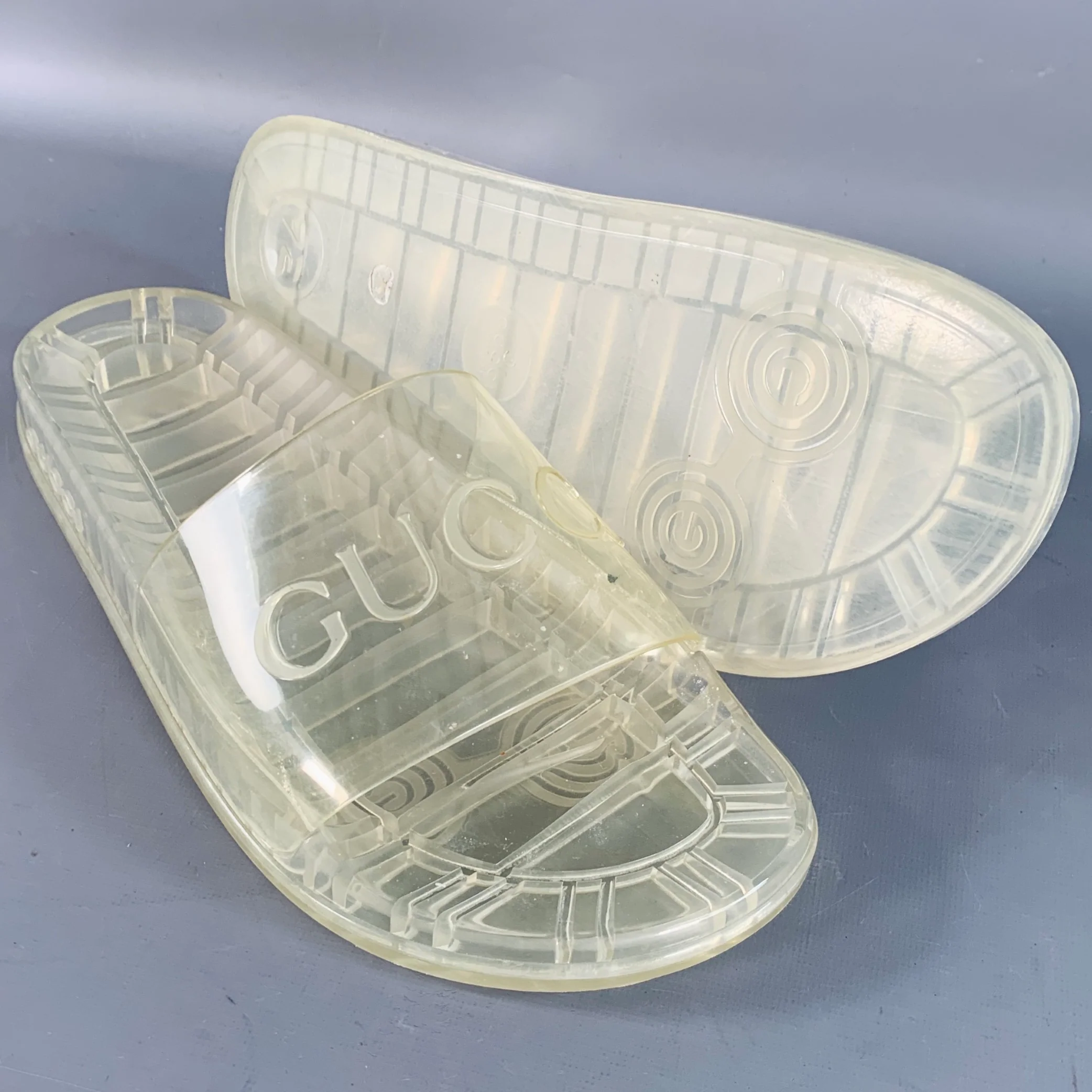 GUCCI Size 10.5 Clear Transparent Logo Rubber Slide Sandals - Image 6