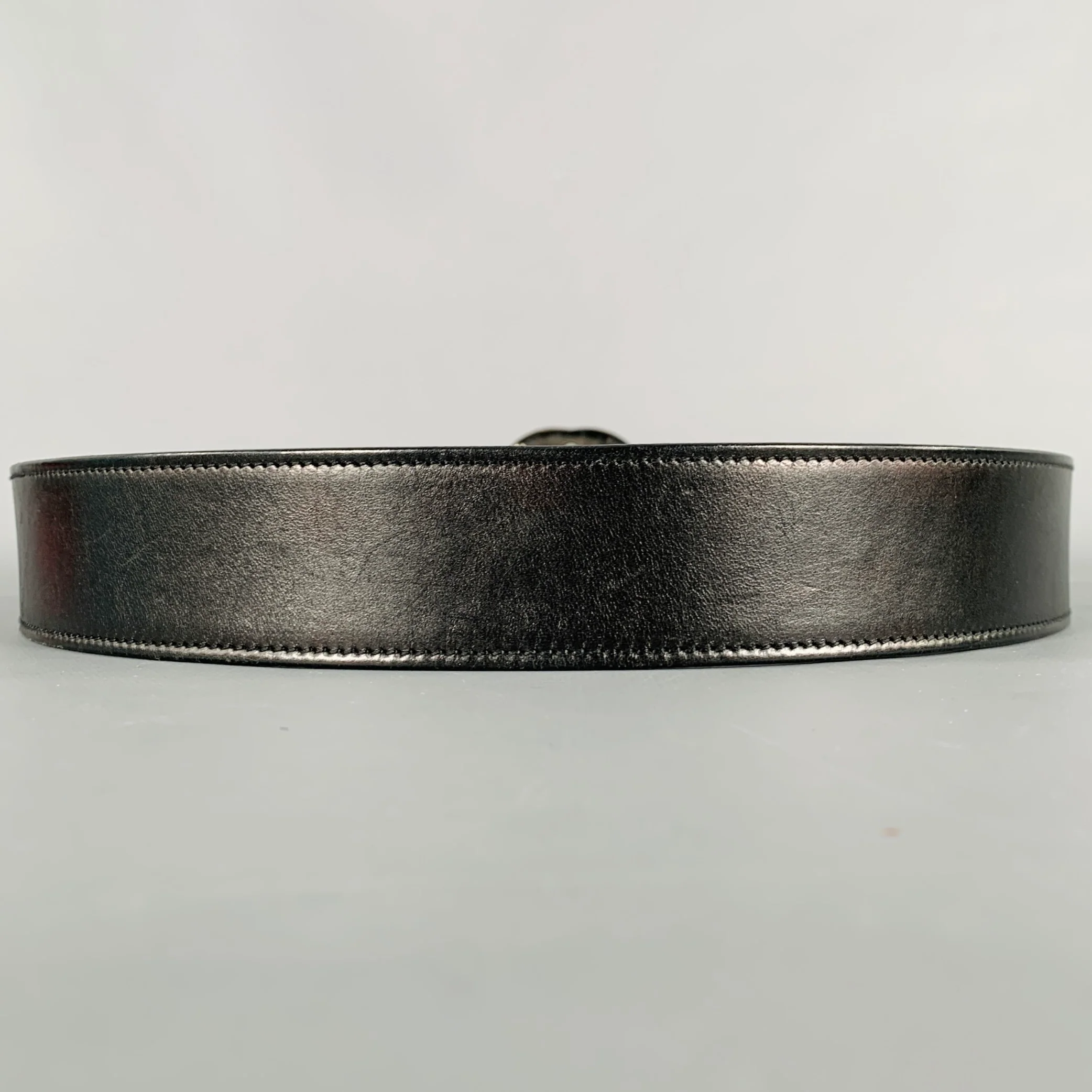 GUCCI Size 30 Black Silver Monogram Leather Metal Belt - Image 4