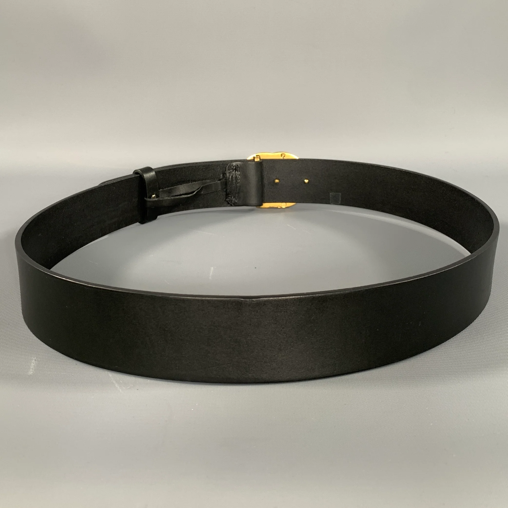 GUCCI Size 36 Black Solid Leather Belt - Image 3