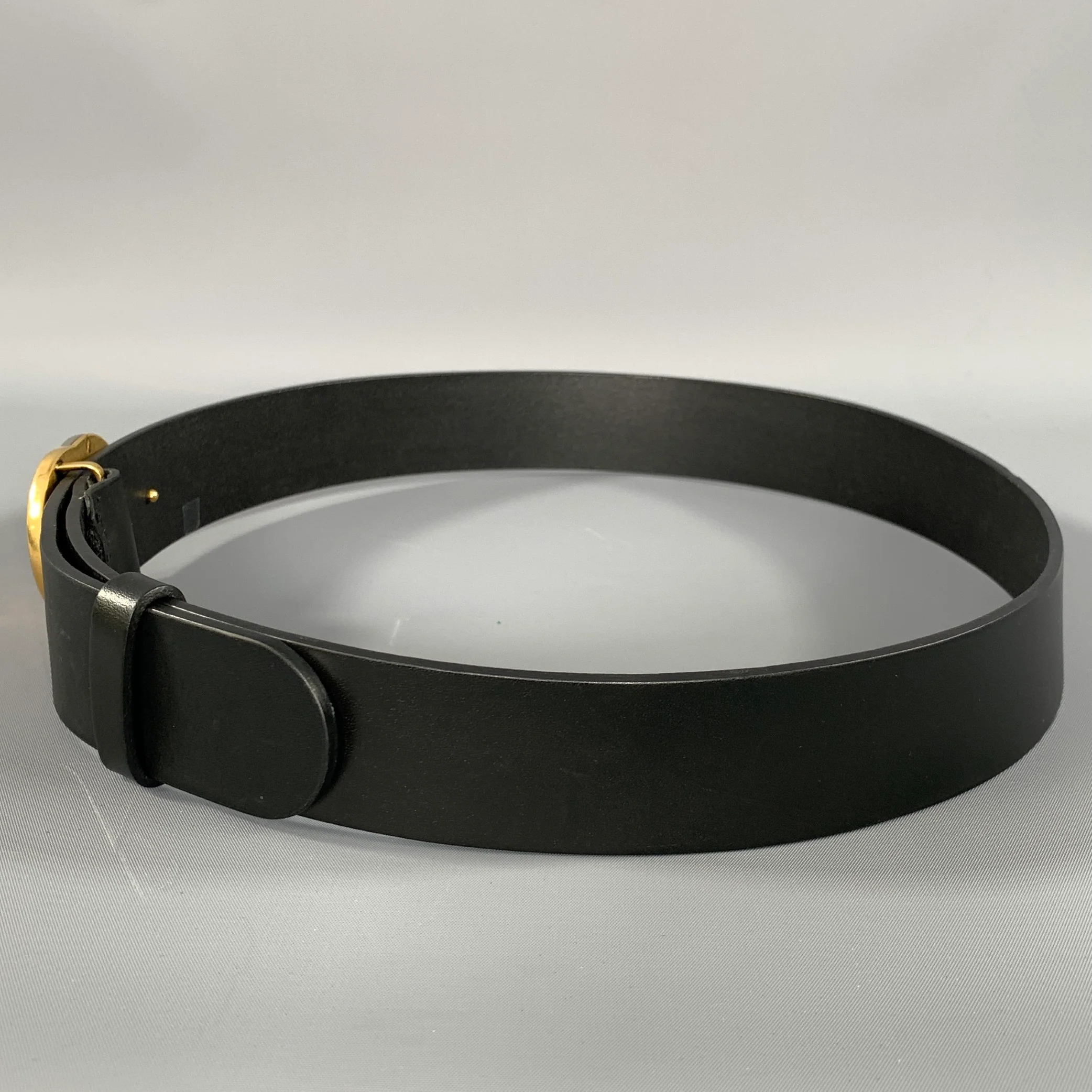 GUCCI Size 36 Black Solid Leather Belt - Image 4