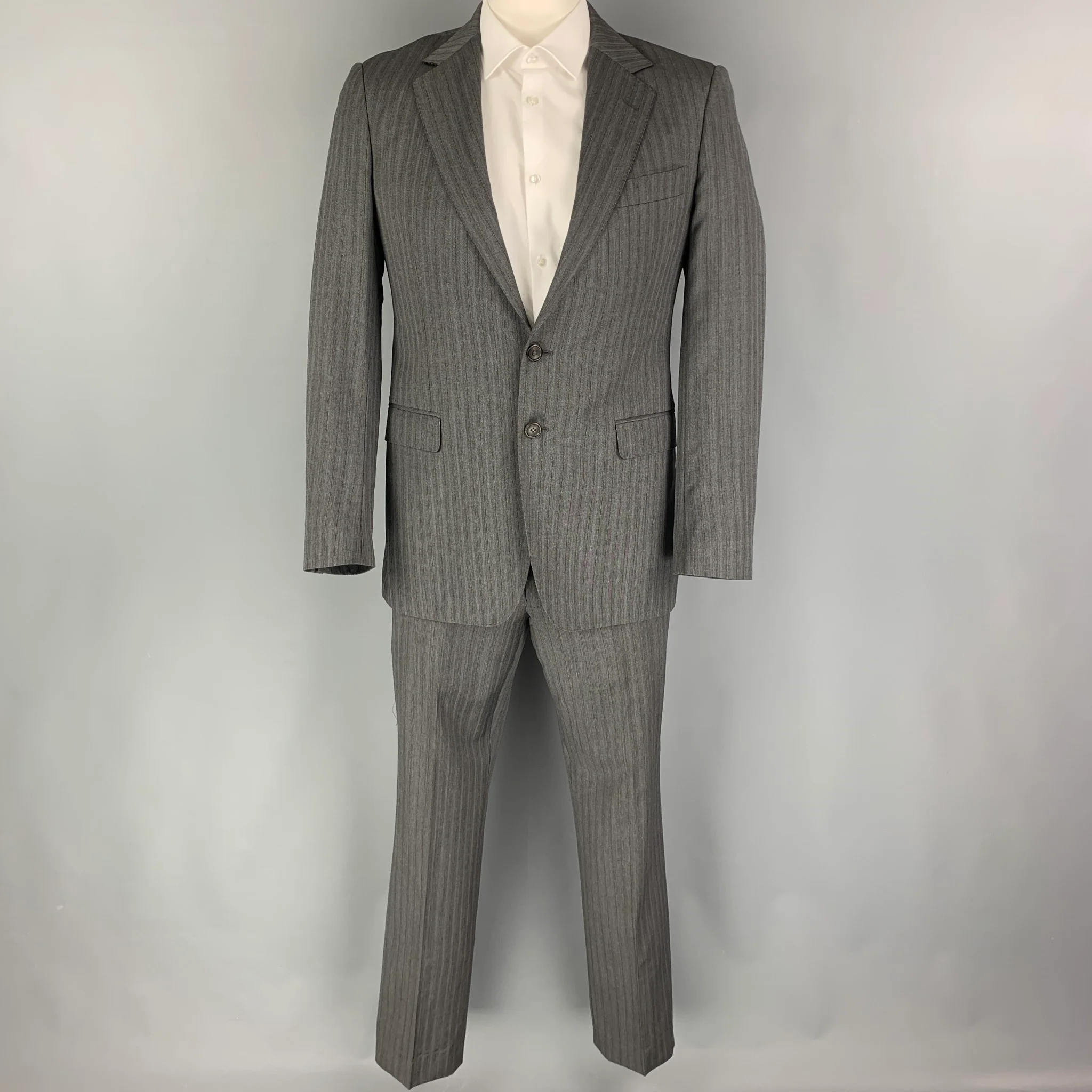GUCCI Size 40 Grey Blue Stripe Wool Notch Lapel Suit - Image 2