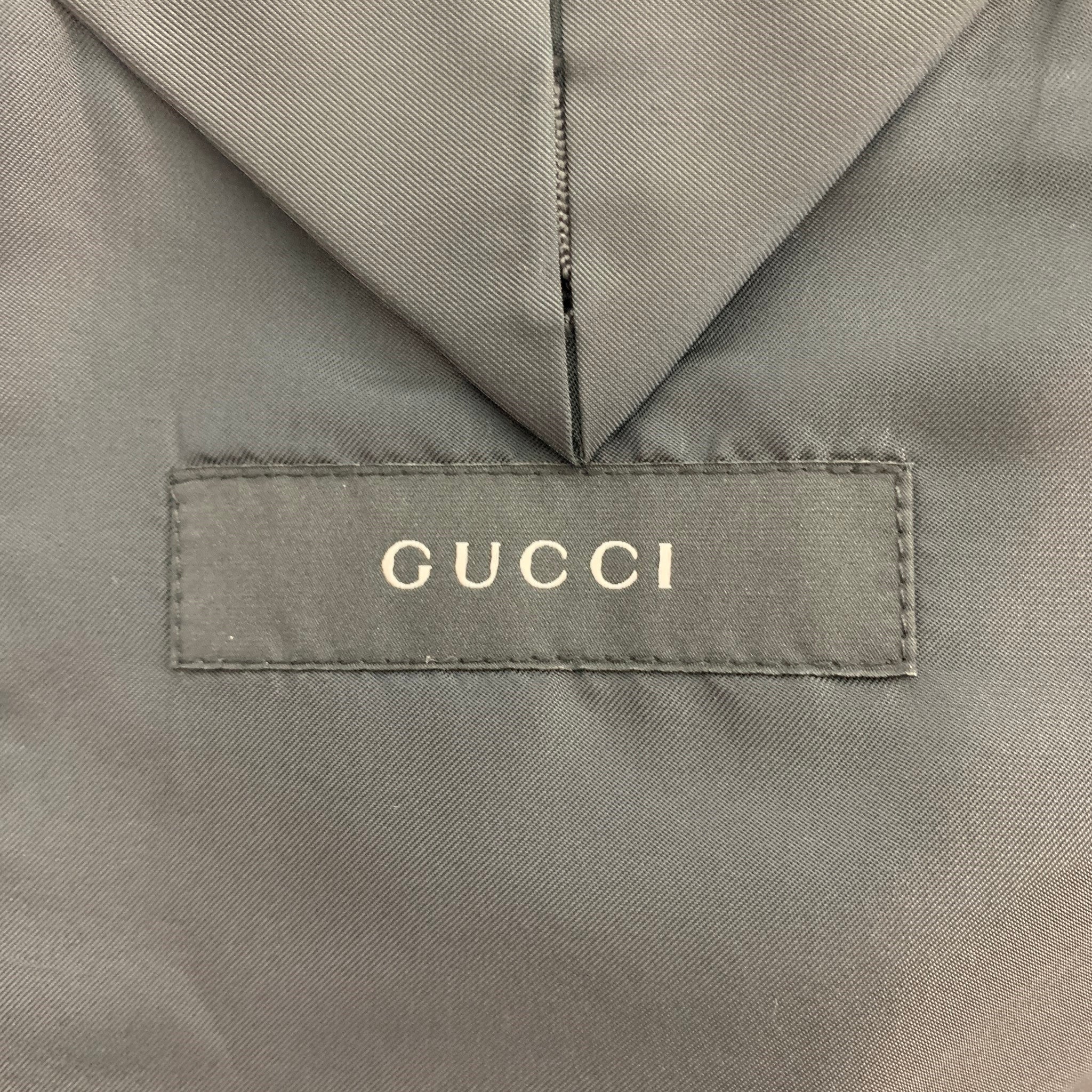 GUCCI Size 40 Grey Blue Stripe Wool Notch Lapel Suit - Image 8