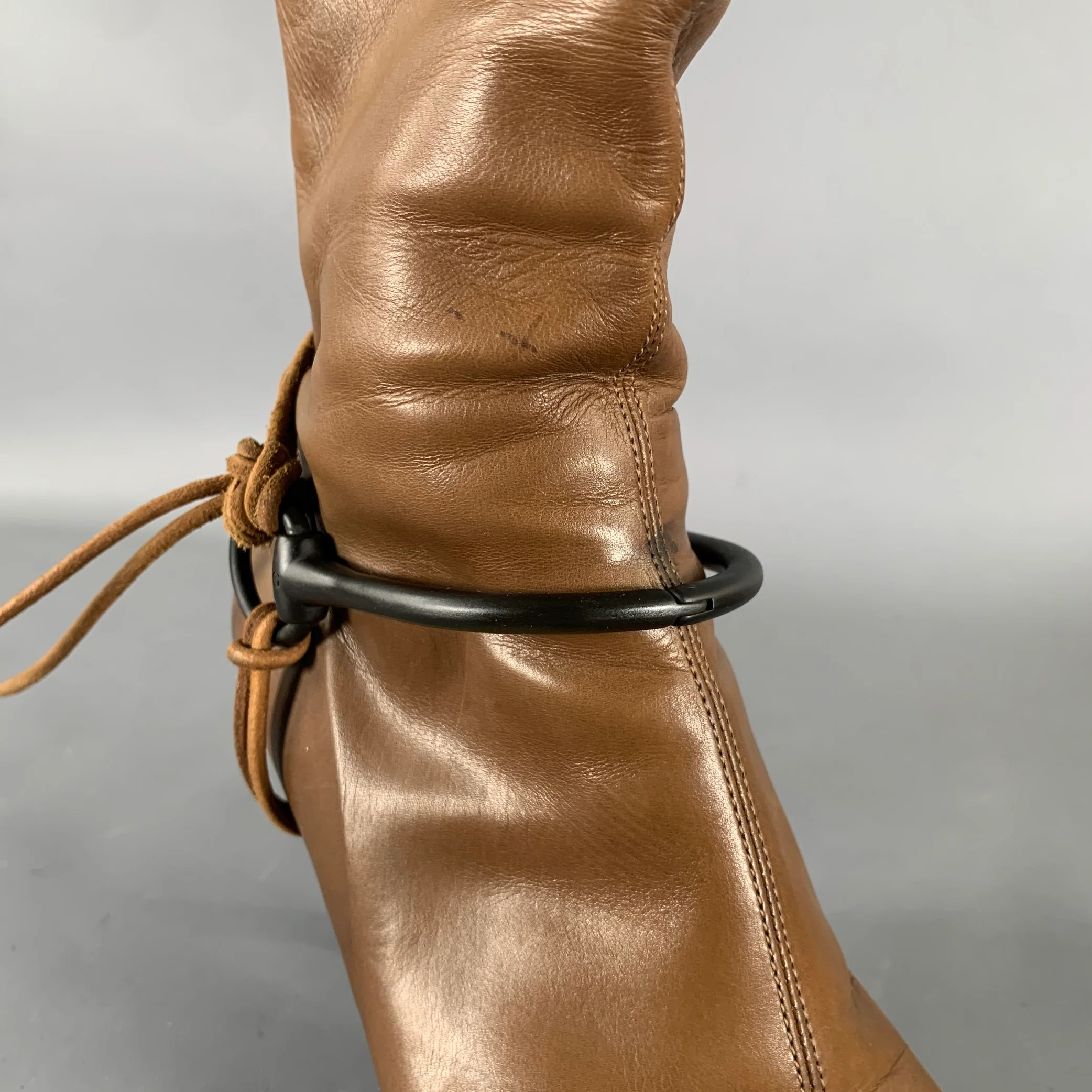GUCCI Size 7.5 Brown Leather Pointed Toe Boots - Image 8