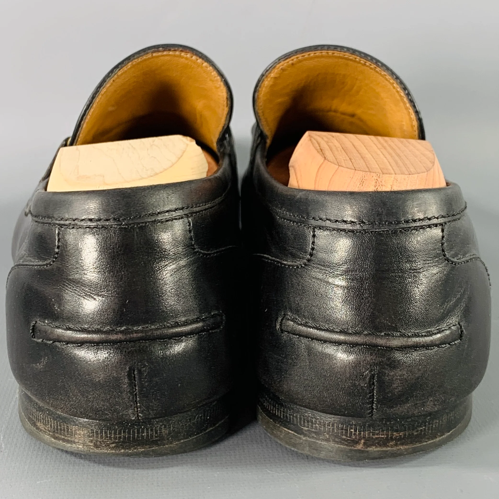 GUCCI Size 9.5 Black Gold Horsebit Leather Loafers - Image 3
