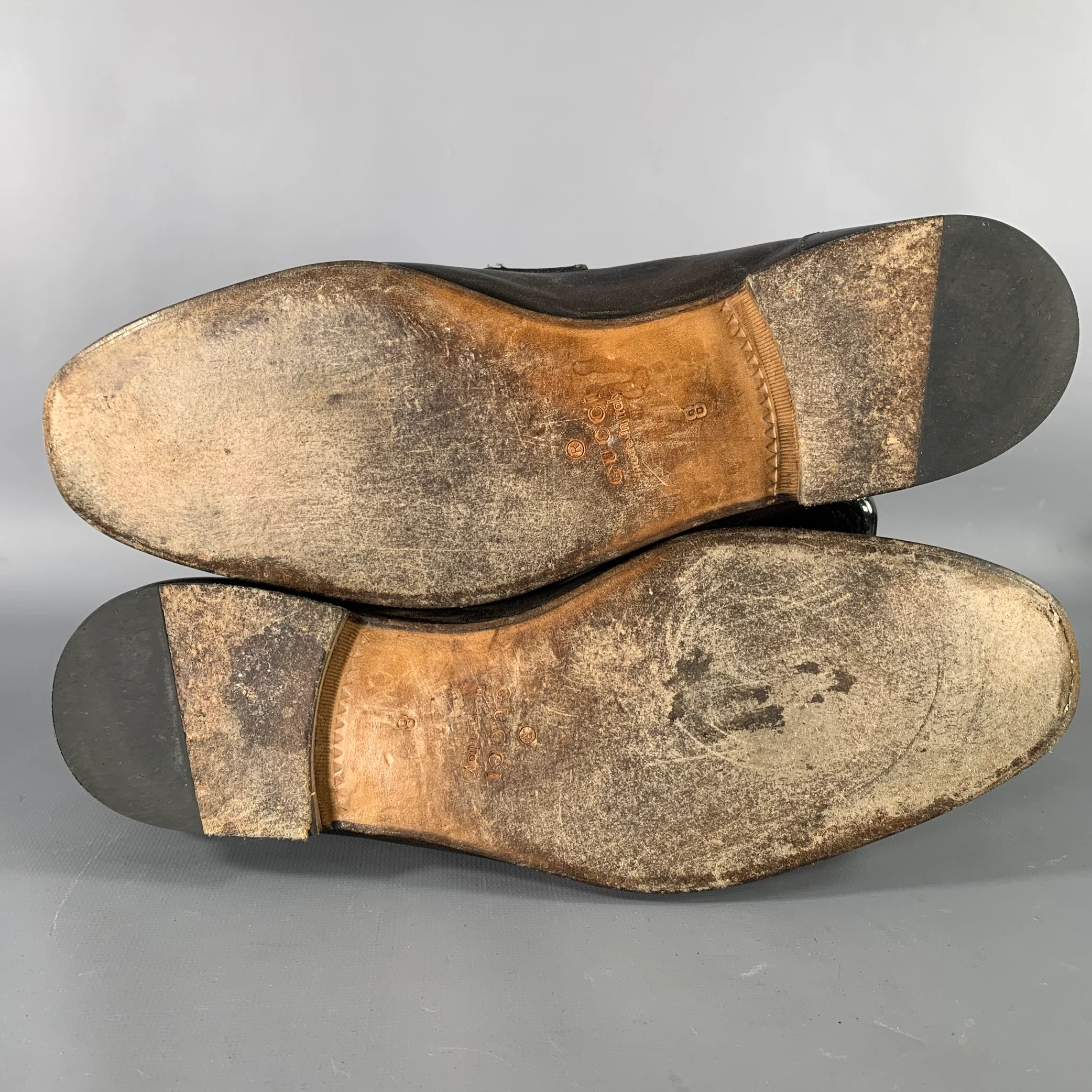 GUCCI Size 9.5 Black Gold Horsebit Leather Loafers - Image 6