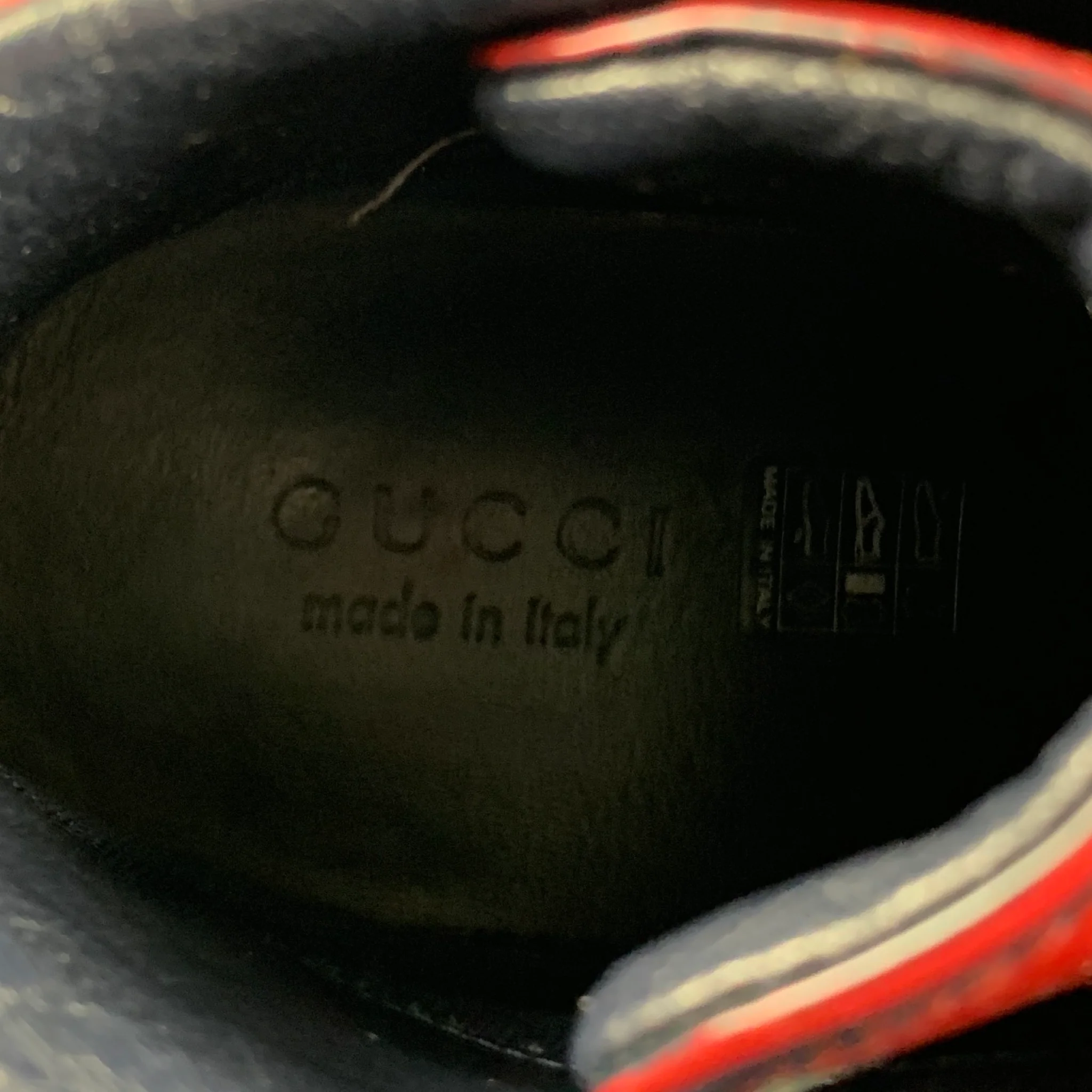 GUCCI Size 9.5 Red Navy Marbled Leather High Top Sneakers - Image 7