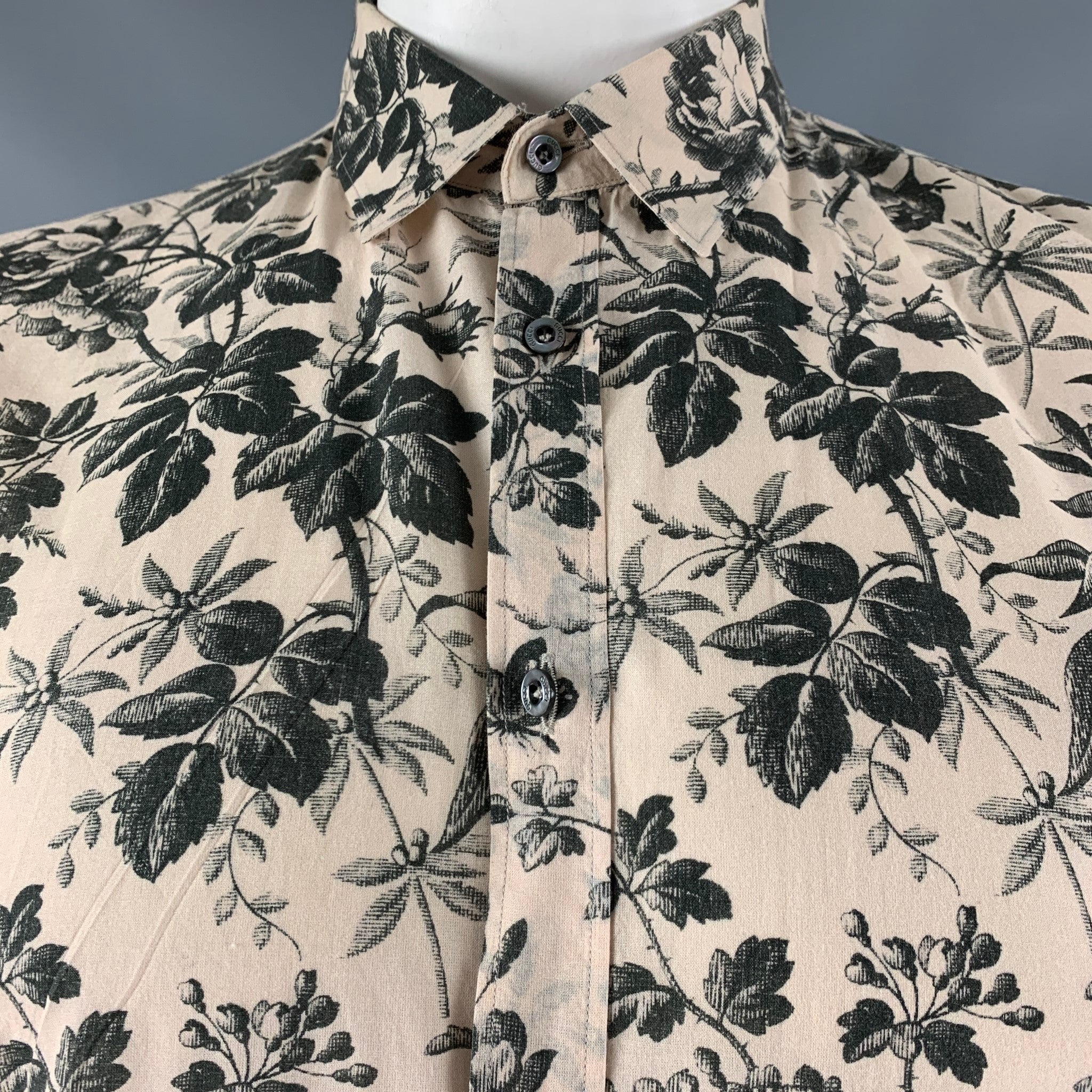 GUCCI Size L Cream Black Floral Short Sleeve Shirt - Image 2