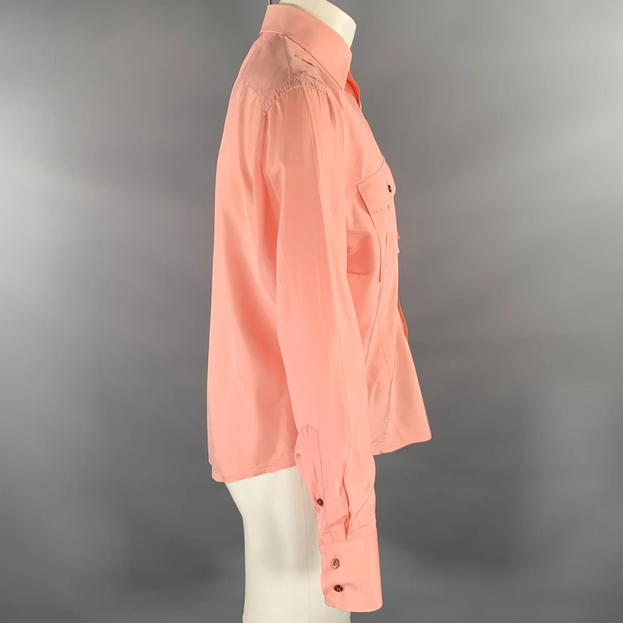 GUCCI Size M Pink Peach Silk Button Down Long Sleeve Shirt - Image 3