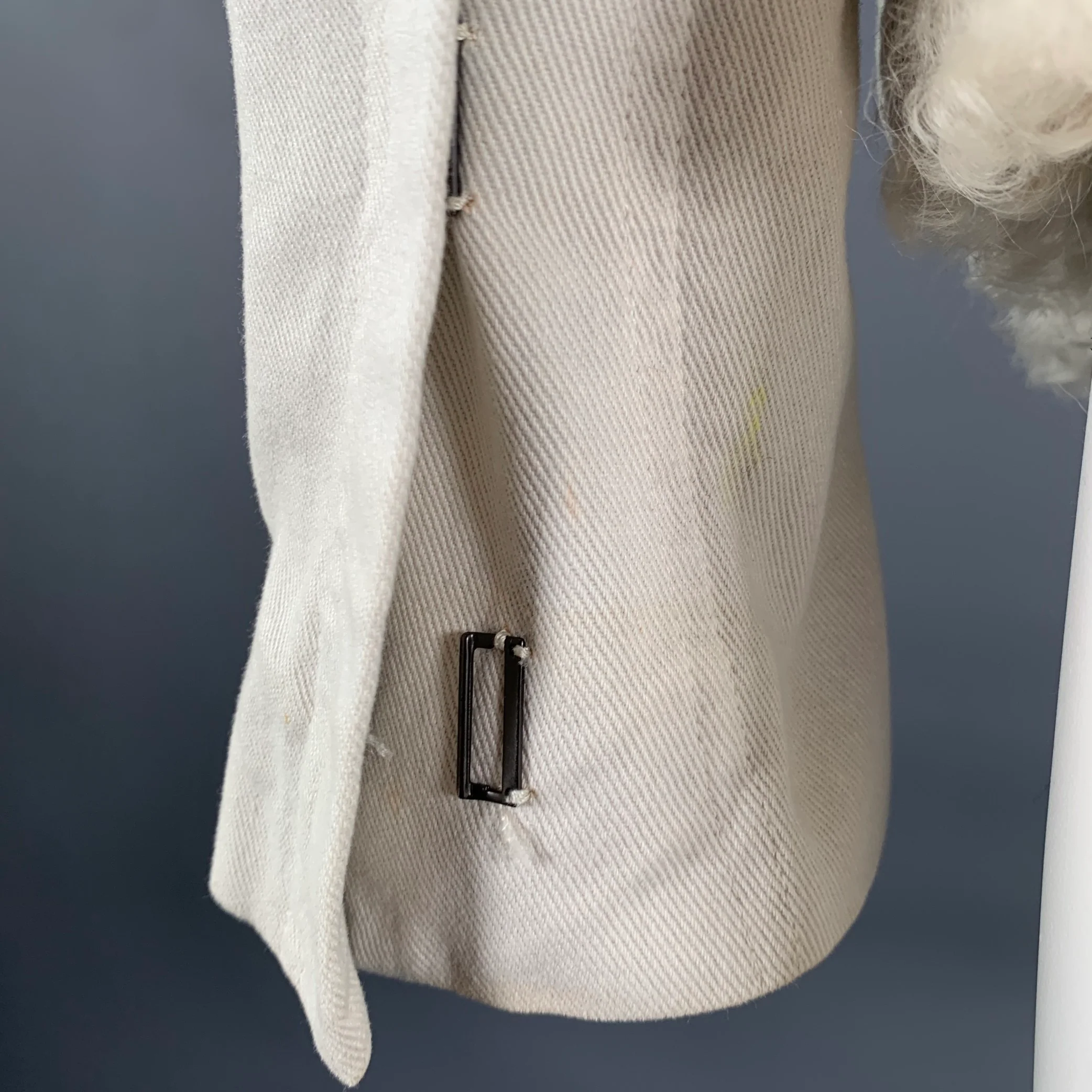 GUCCI FW 2001 by Tom Ford Size S Cream Fur Lined Cotton Jacket - Image 7