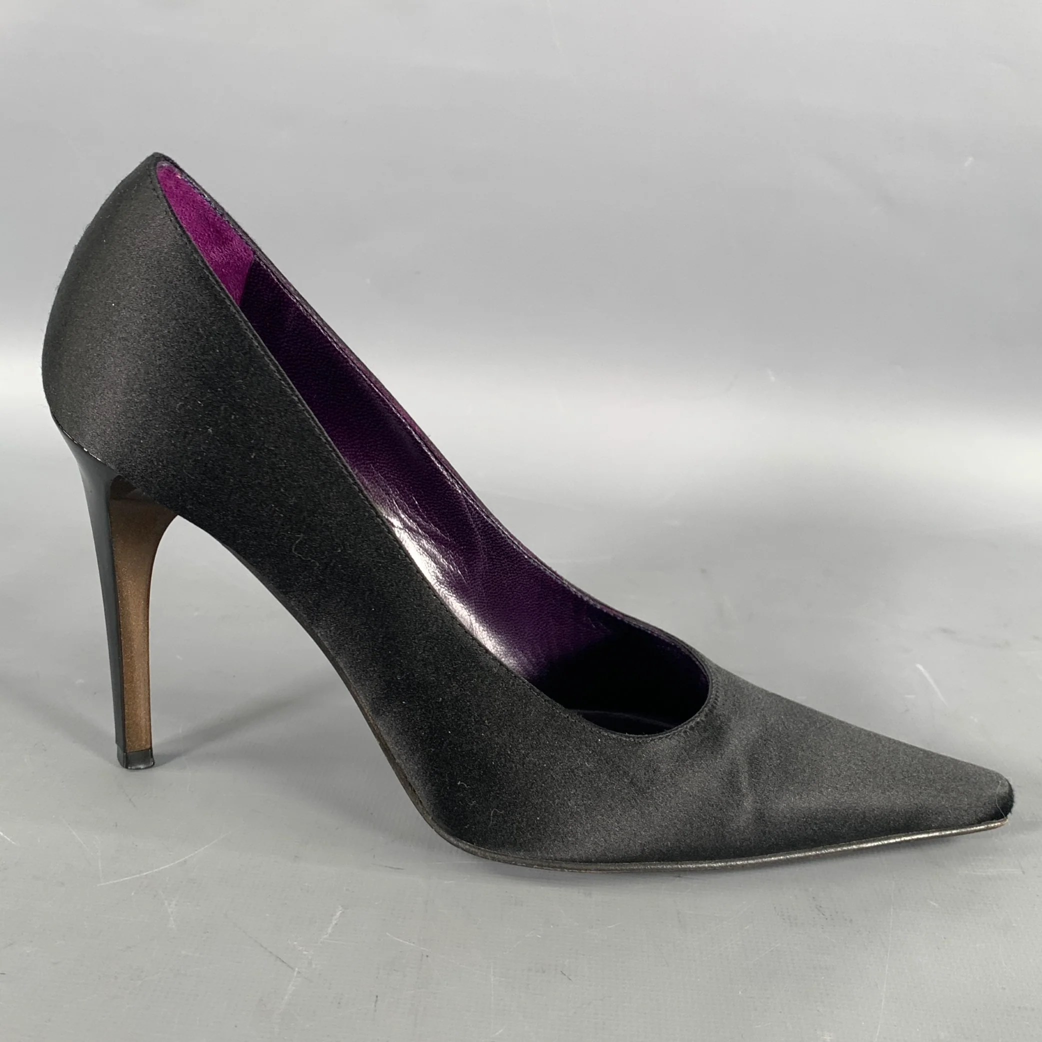 GUNMETAL Size 6.5 Black Satin Stiletto Pumps - Image 2