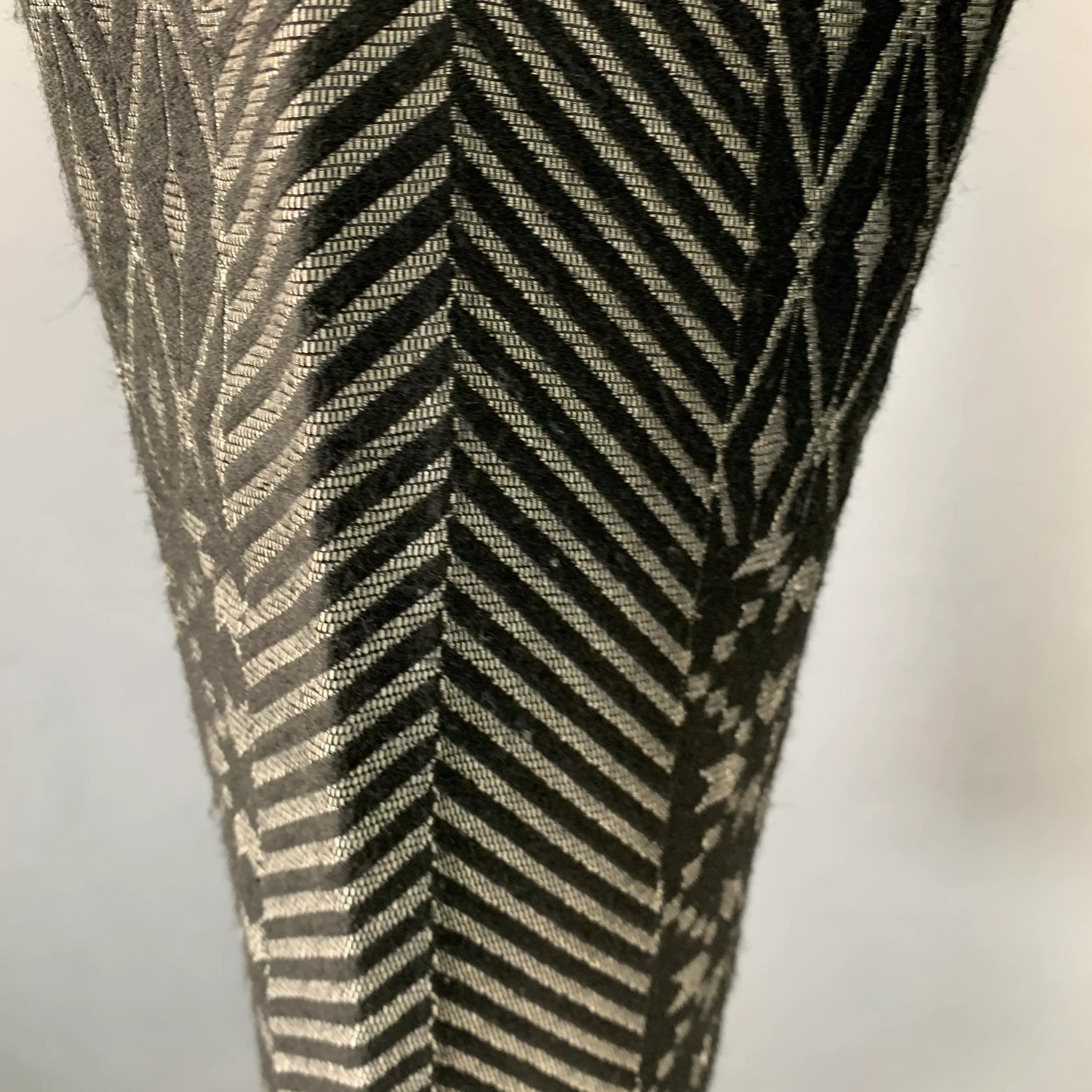 HAIDER ACKERMANN Size 32 Black Grey Red Jacquard Acrylic Blend Casual Pants - Image 9