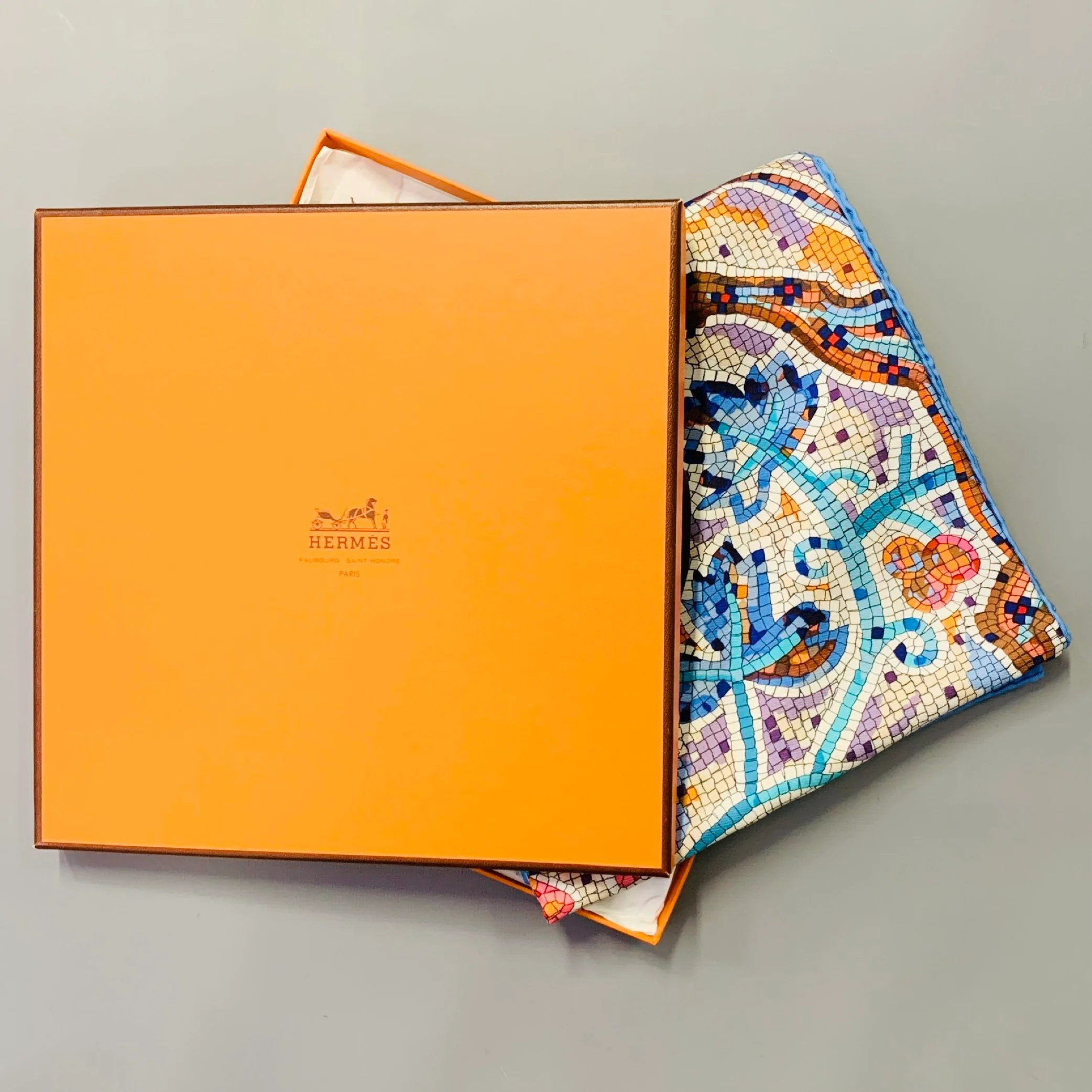 HERMES Pavement Blue Multi Color Mosaic Print Square Silk Scarf Shawl - Image 7