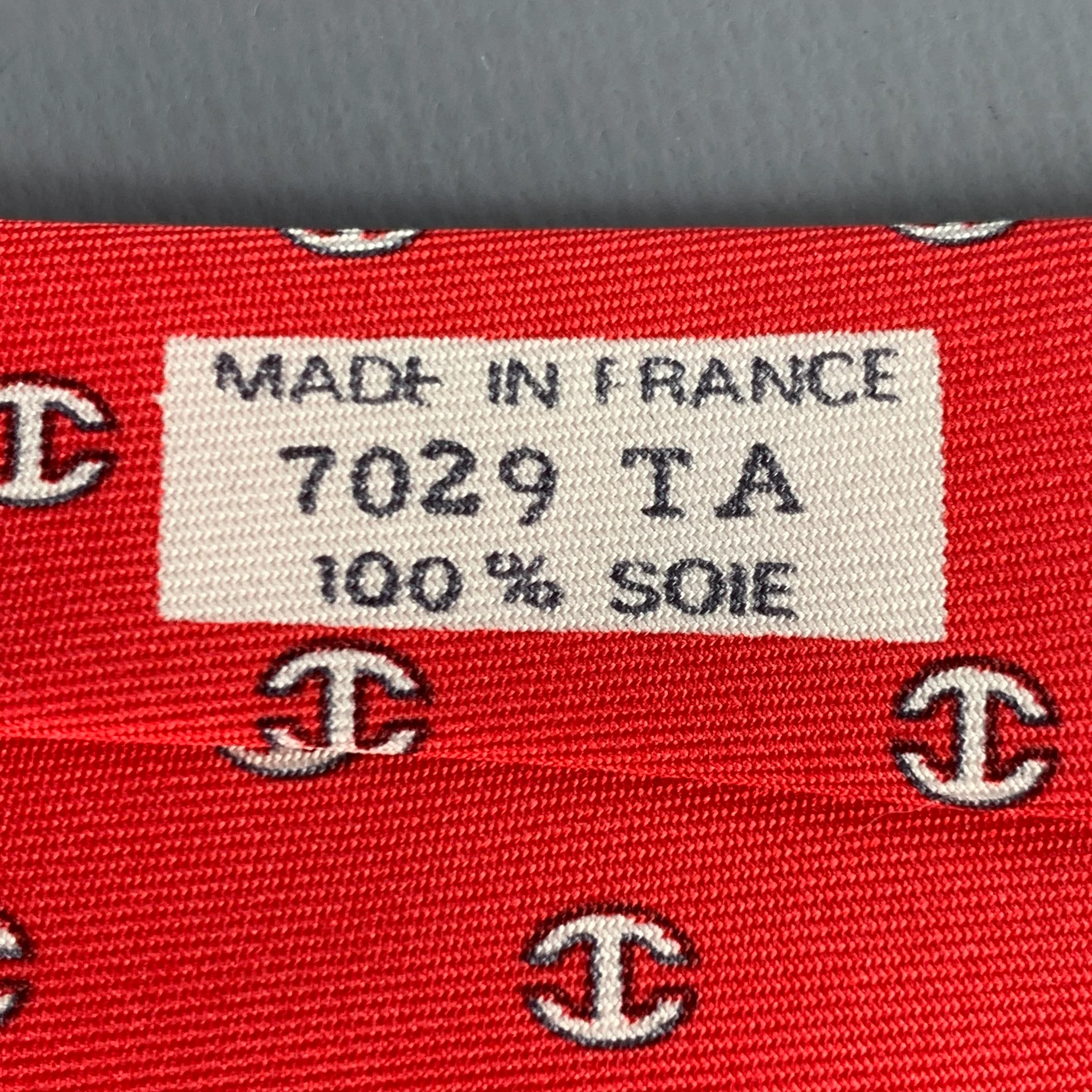 HERMES Red White Monogram Silk Tie - Image 5