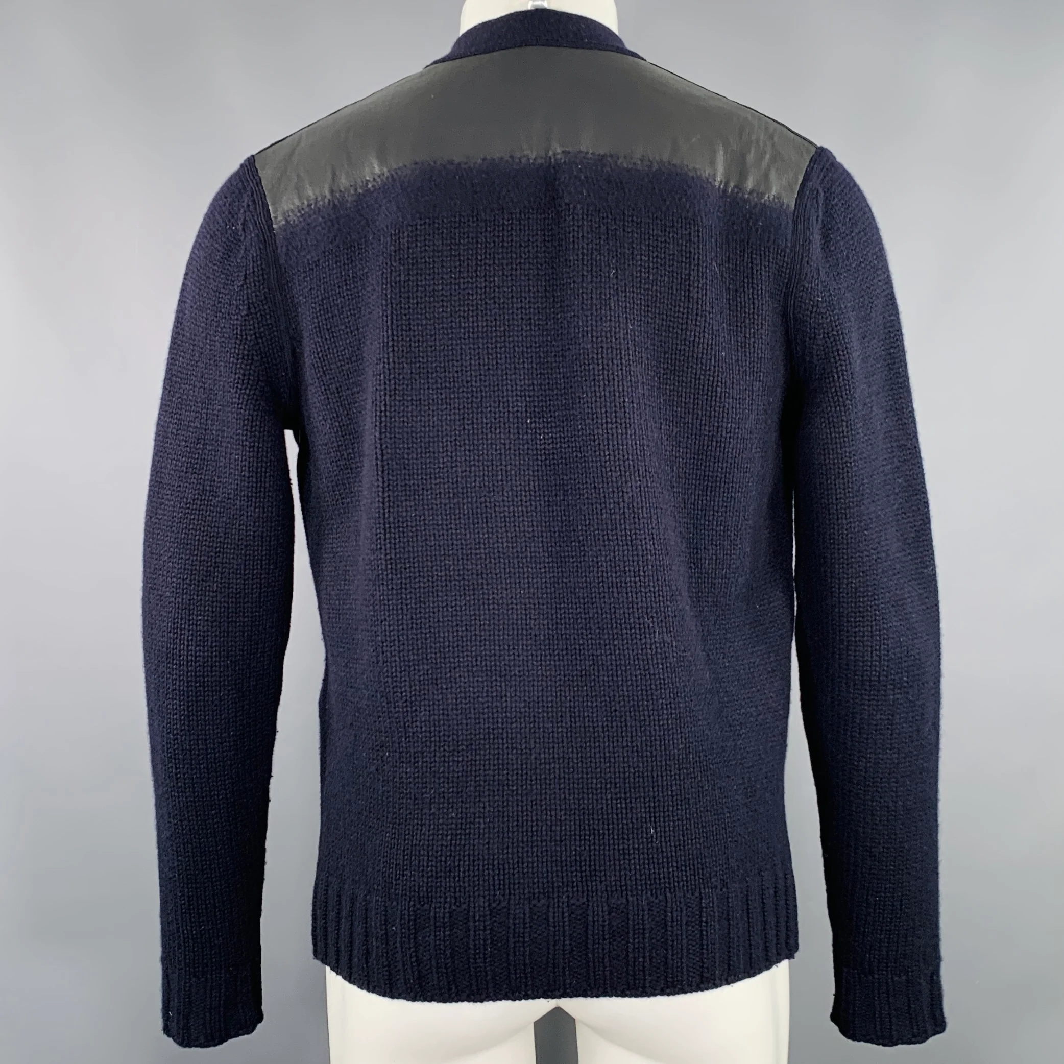 HERMES Size S Navy Knit Cashmere V-Neck Cardigan - Image 3