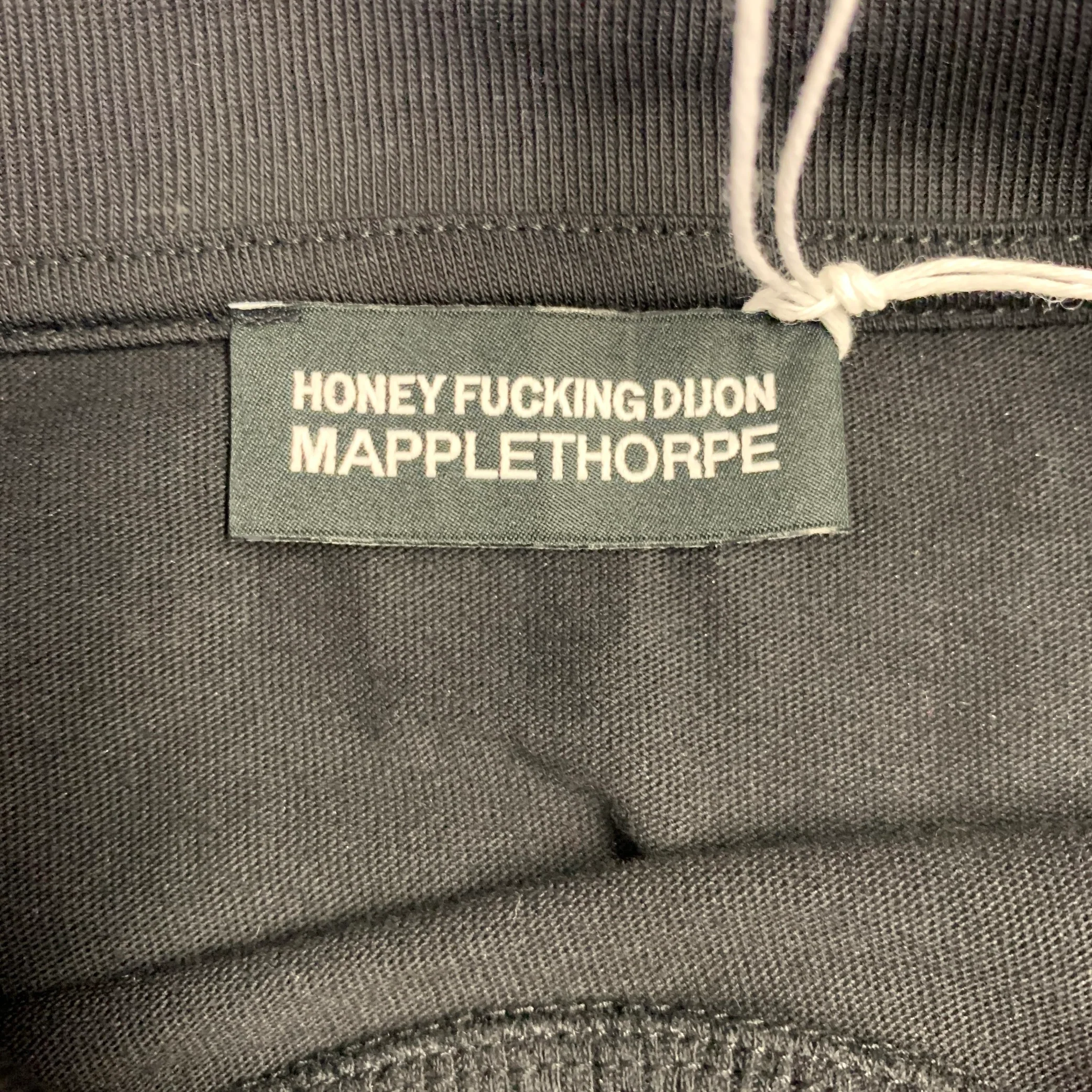 HONEY FUCKING DIJON Size XL Black Grey Graphic Cotton Crew Neck T-shirt - Image 8