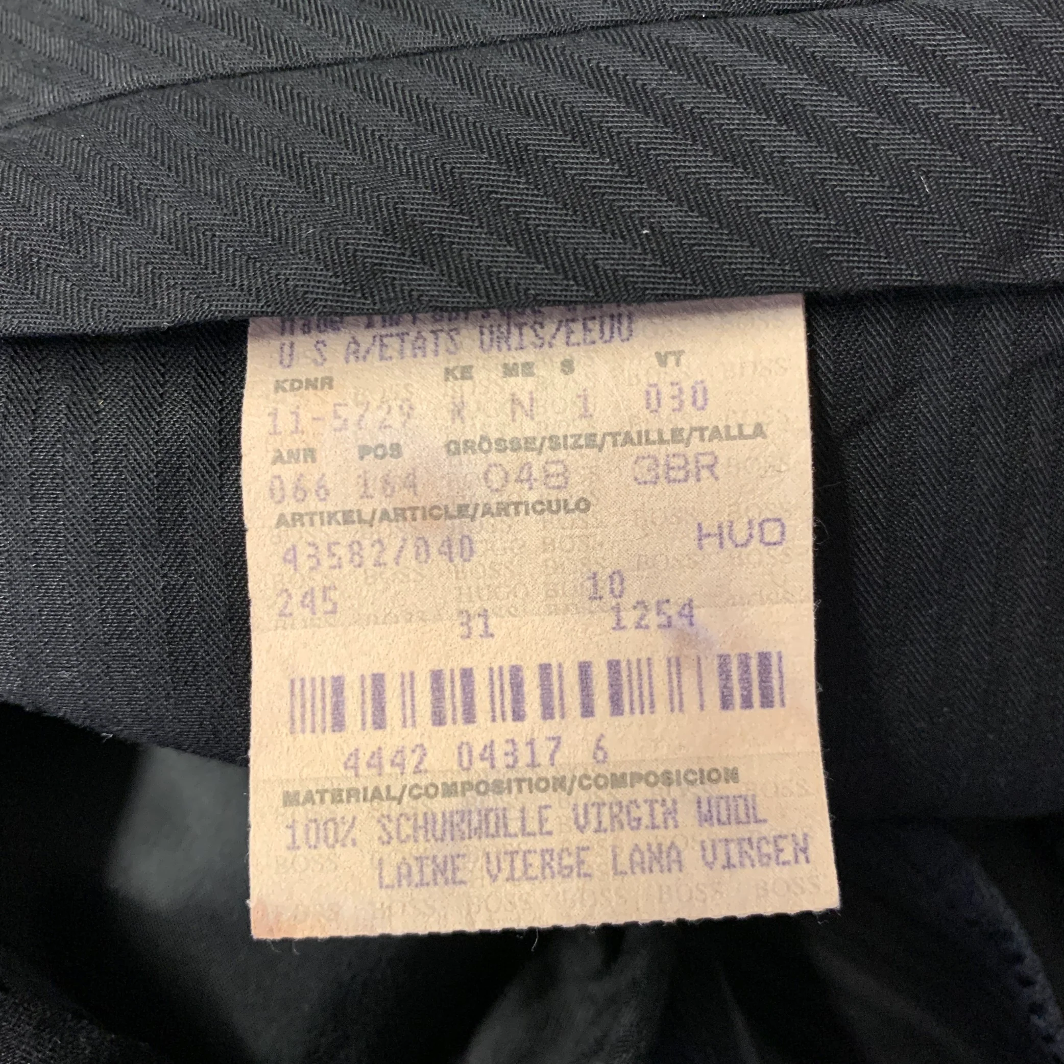 HUGO BOSS Size 38 Navy Pinstripe Wool Notch Lapel Suit - Image 9