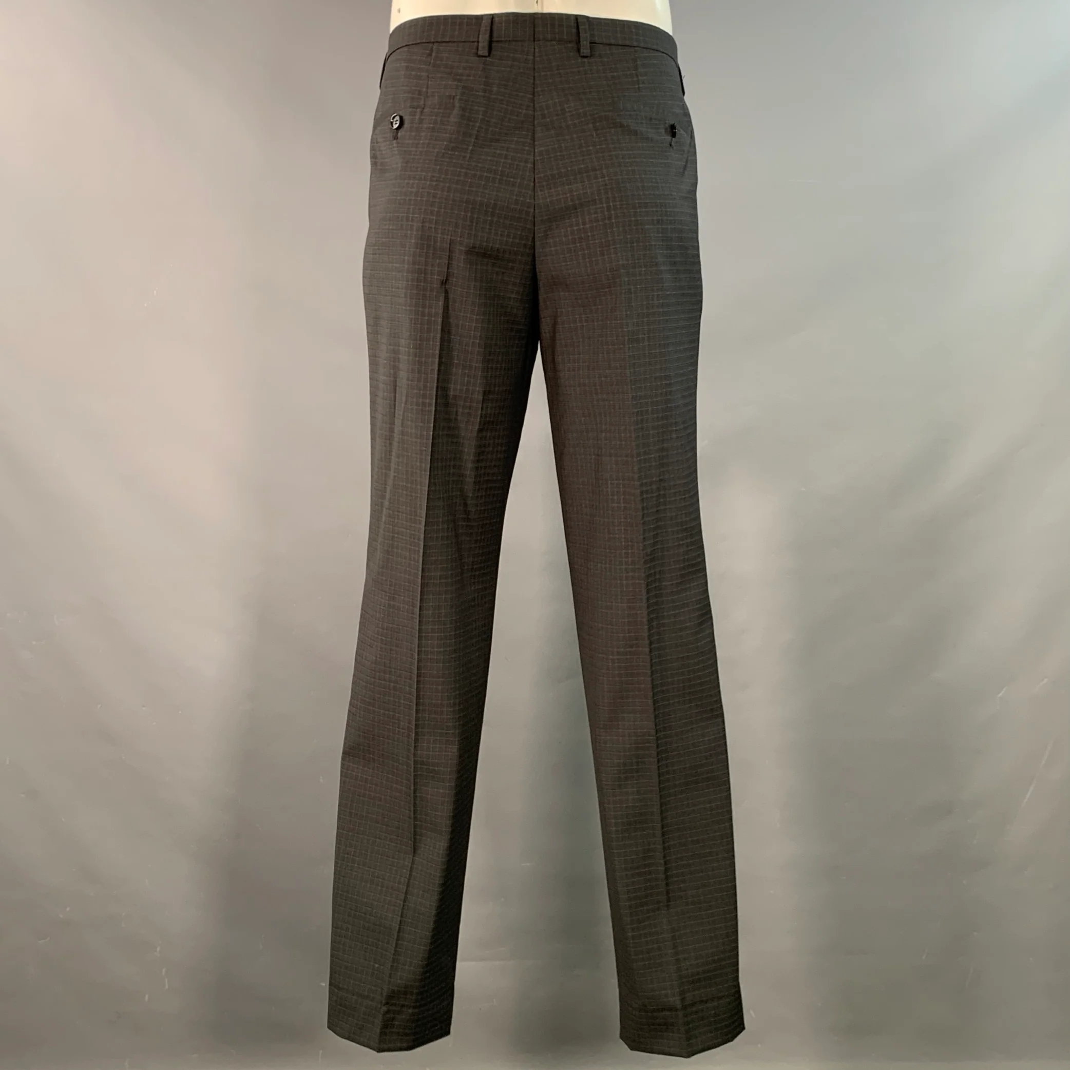 HUGO BOSS Size 42 Regular Grey Black Checkered Virgin Wool Notch Lapel Suit - Image 6