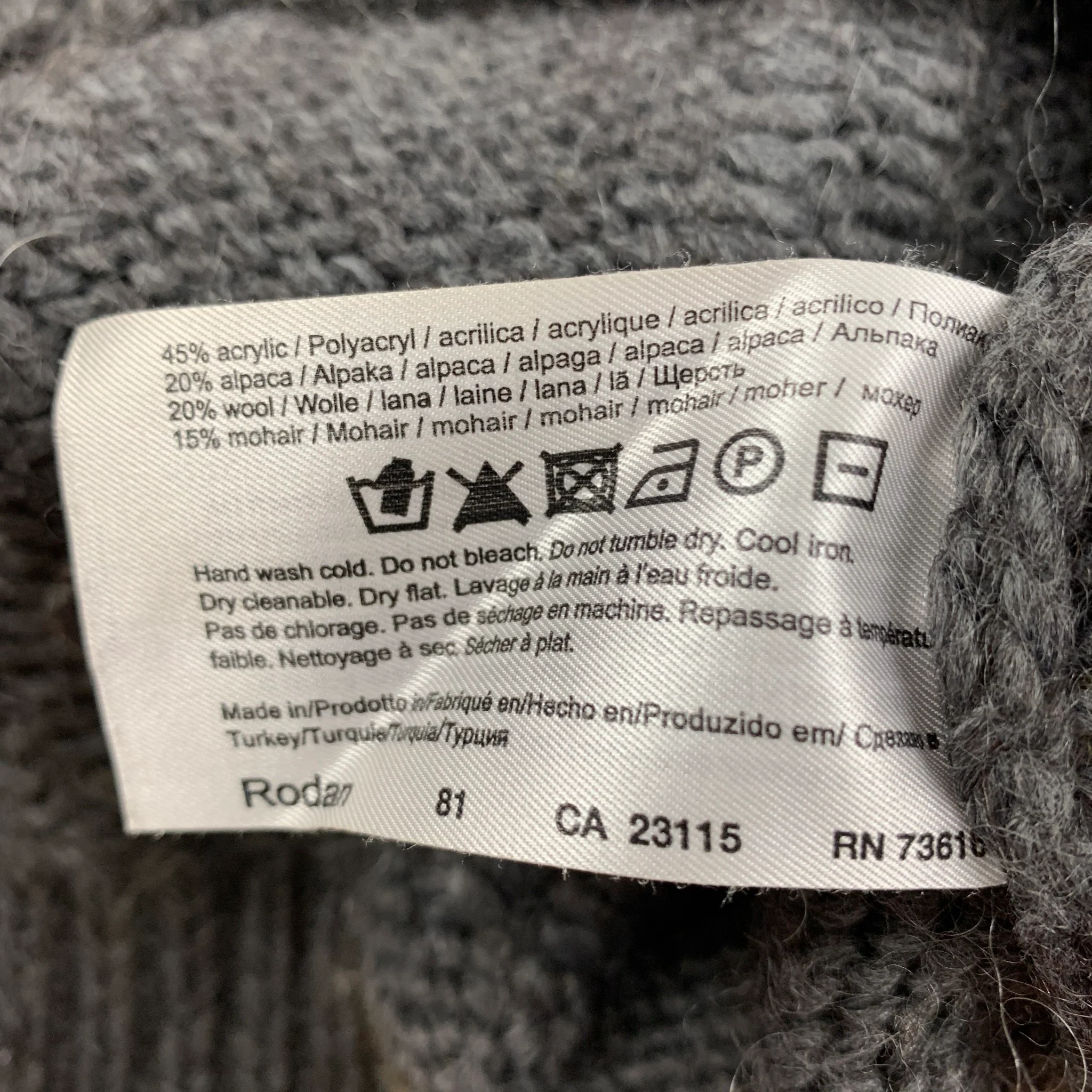 HUGO BOSS Size L Grey Knit Wool Blend Pullover Vest - Image 4