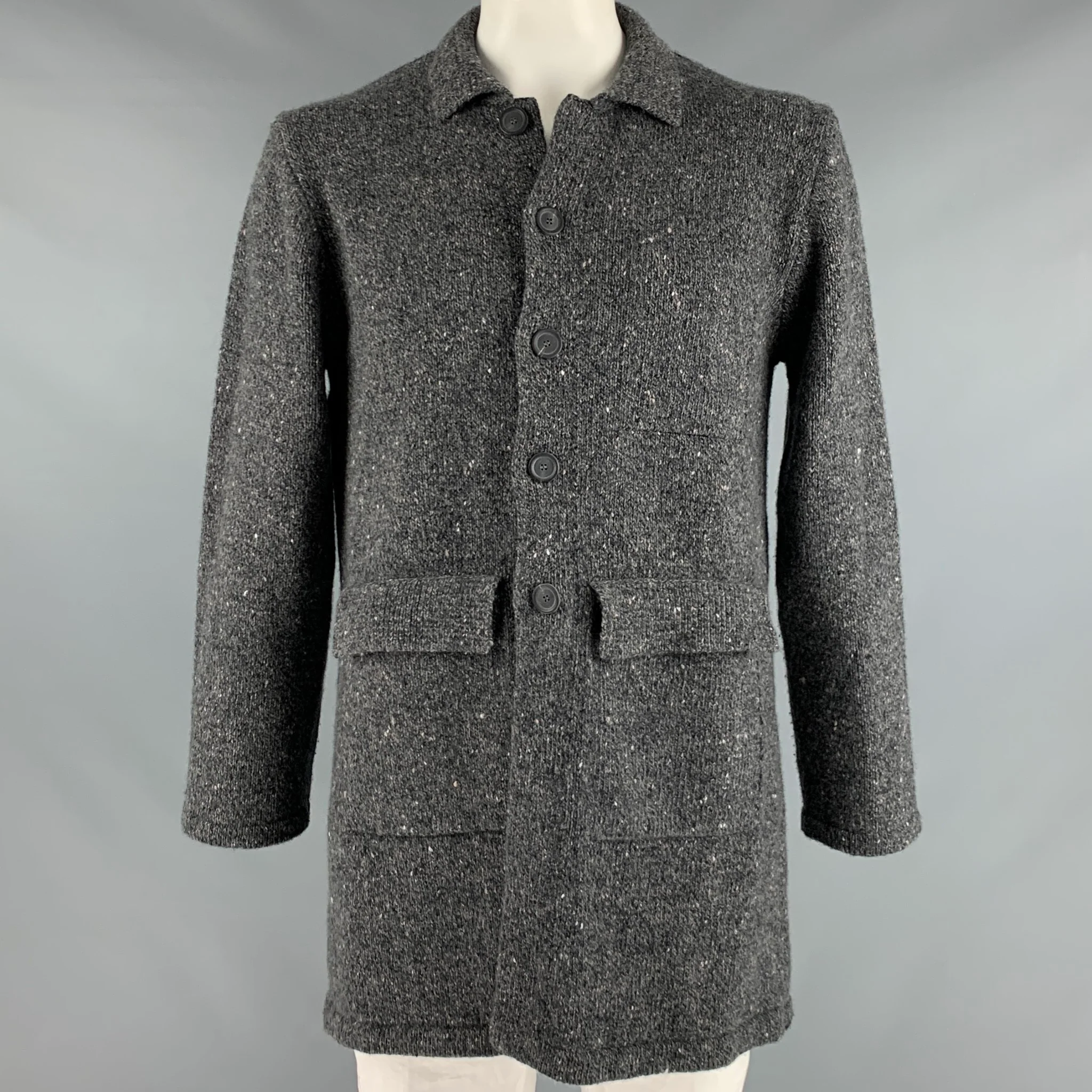 INIS MEAIN Size L Grey Black Knitted Wool Cashmere Buttoned Coat