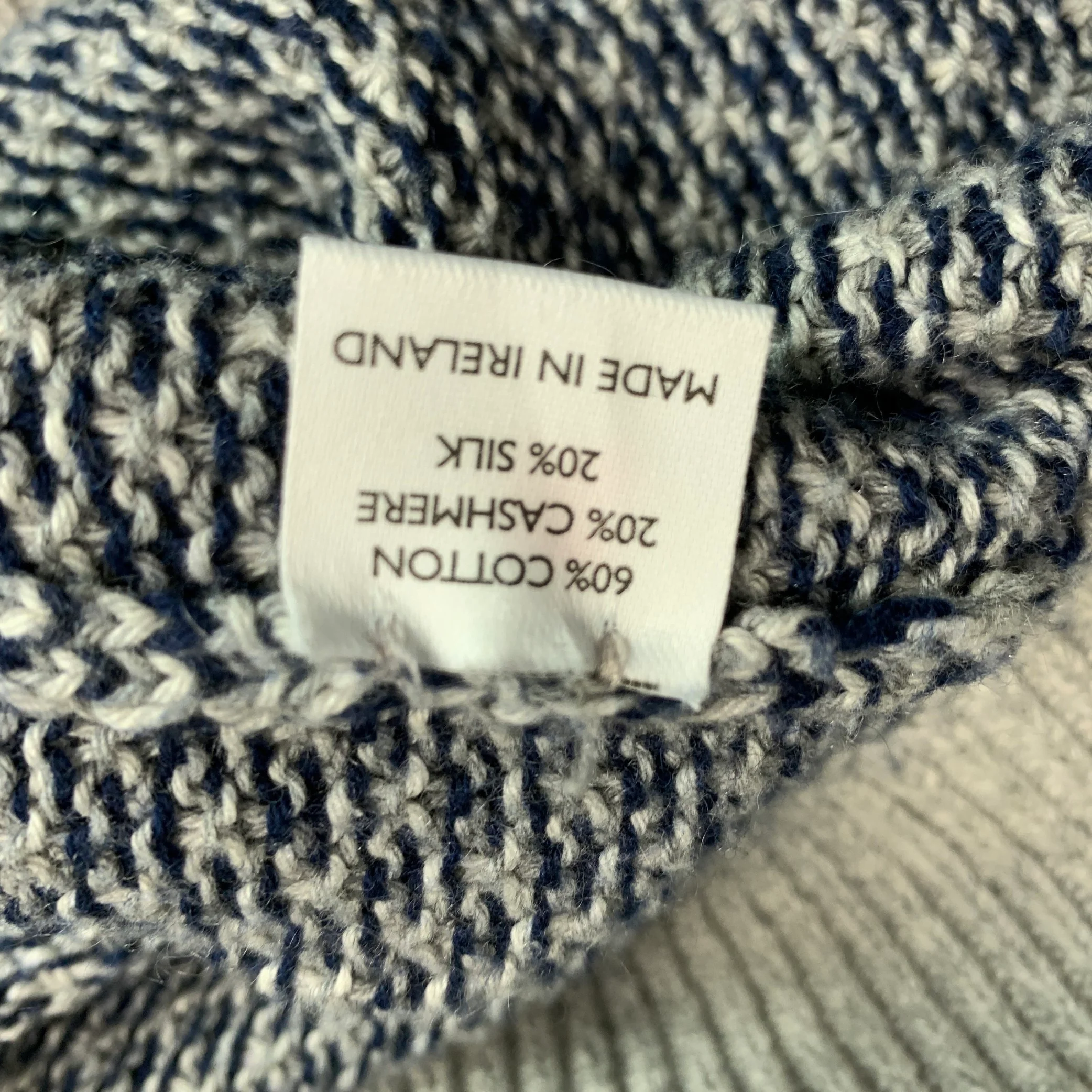 INIS MEAIN Size XL Navy Grey Knit Cotton Silk Cashmere Buttoned Pullover - Image 6